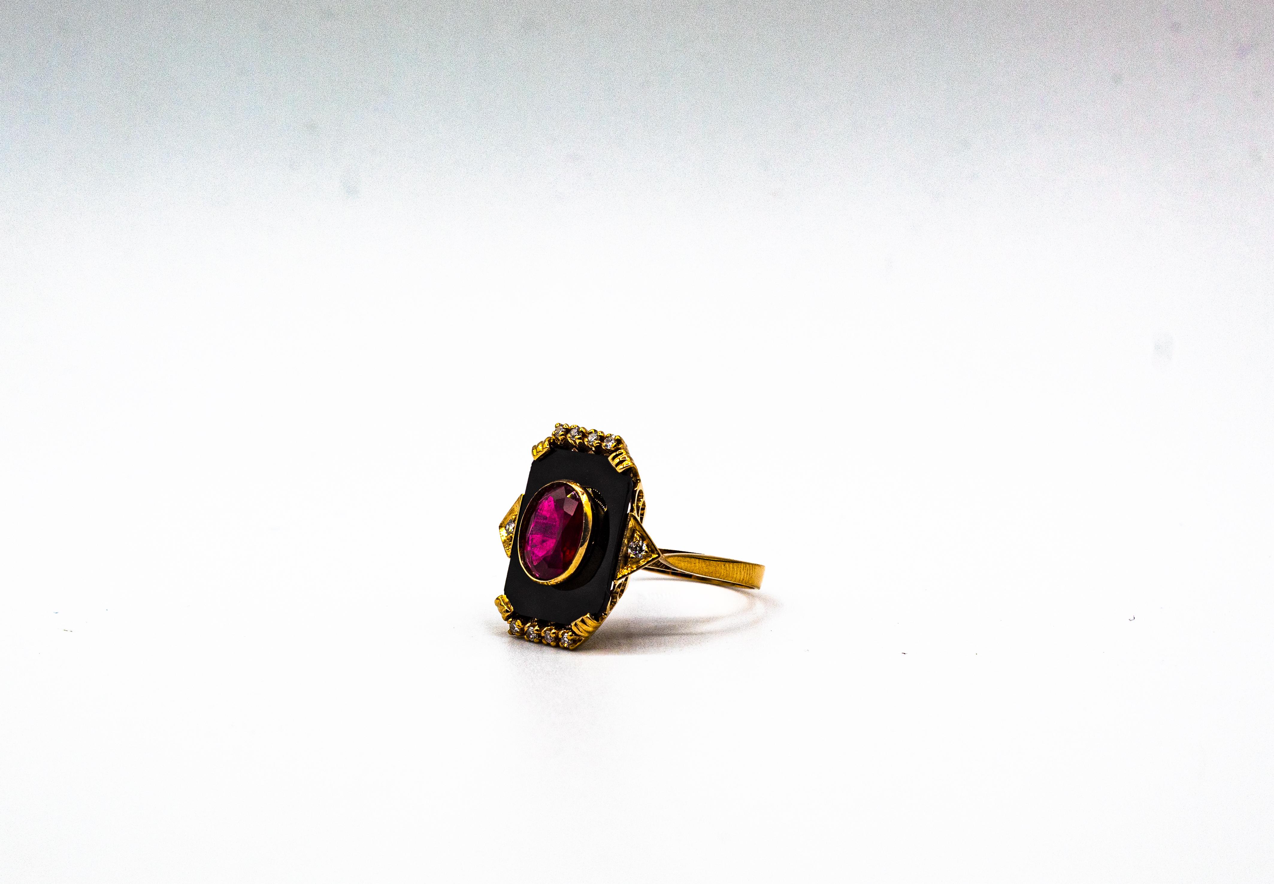 Anello da cocktail in oro giallo con diamante bianco e taglio ovale di rubino e onice in stile Art Deco in vendita 4