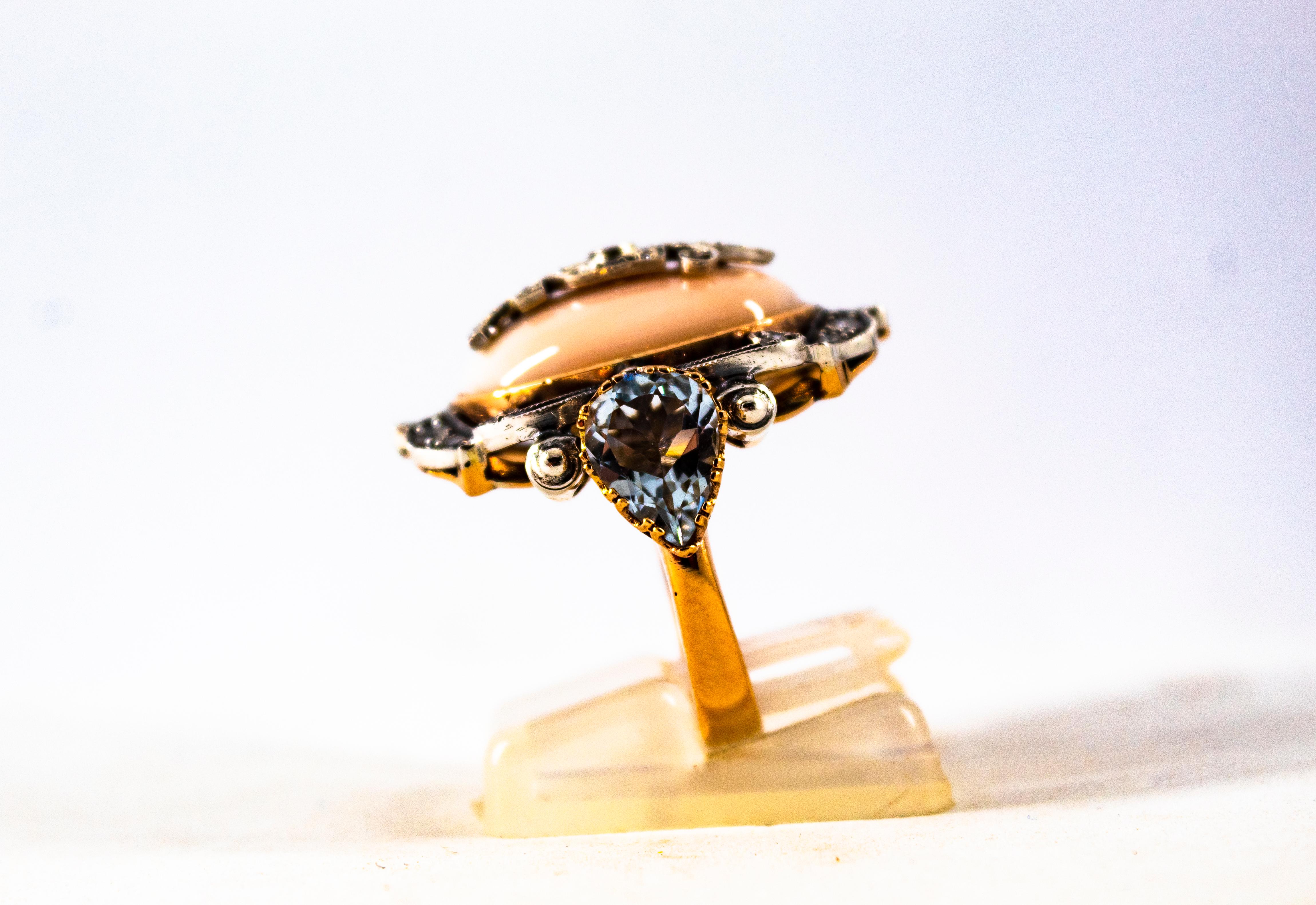 Art Deco Style White Diamond Pink Coral Aquamarine Yellow Gold Cocktail Ring In New Condition For Sale In Naples, IT