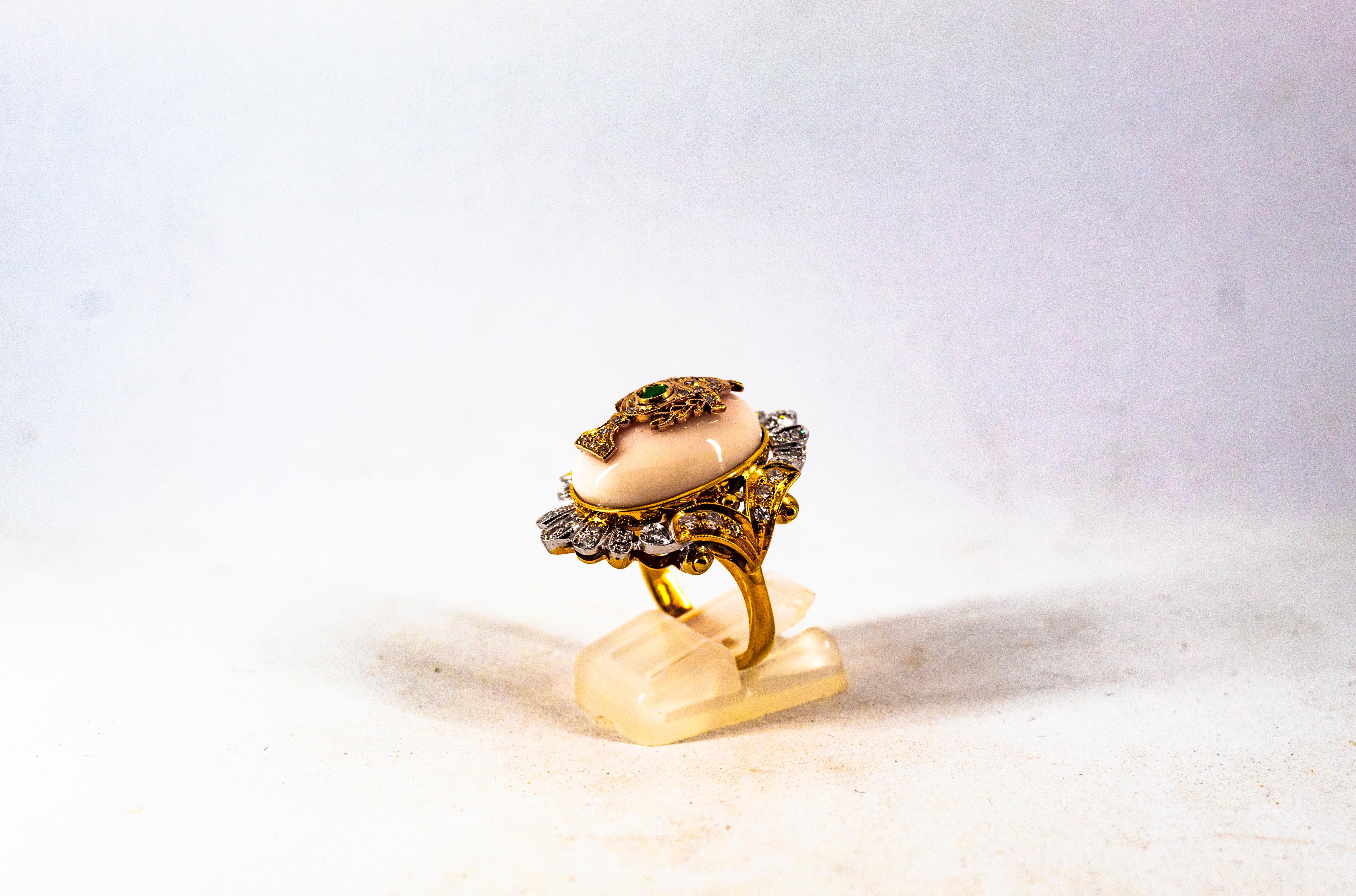 Art Deco Style White Diamond Pink Coral Emerald Yellow Gold Cocktail Ring In New Condition For Sale In Naples, IT