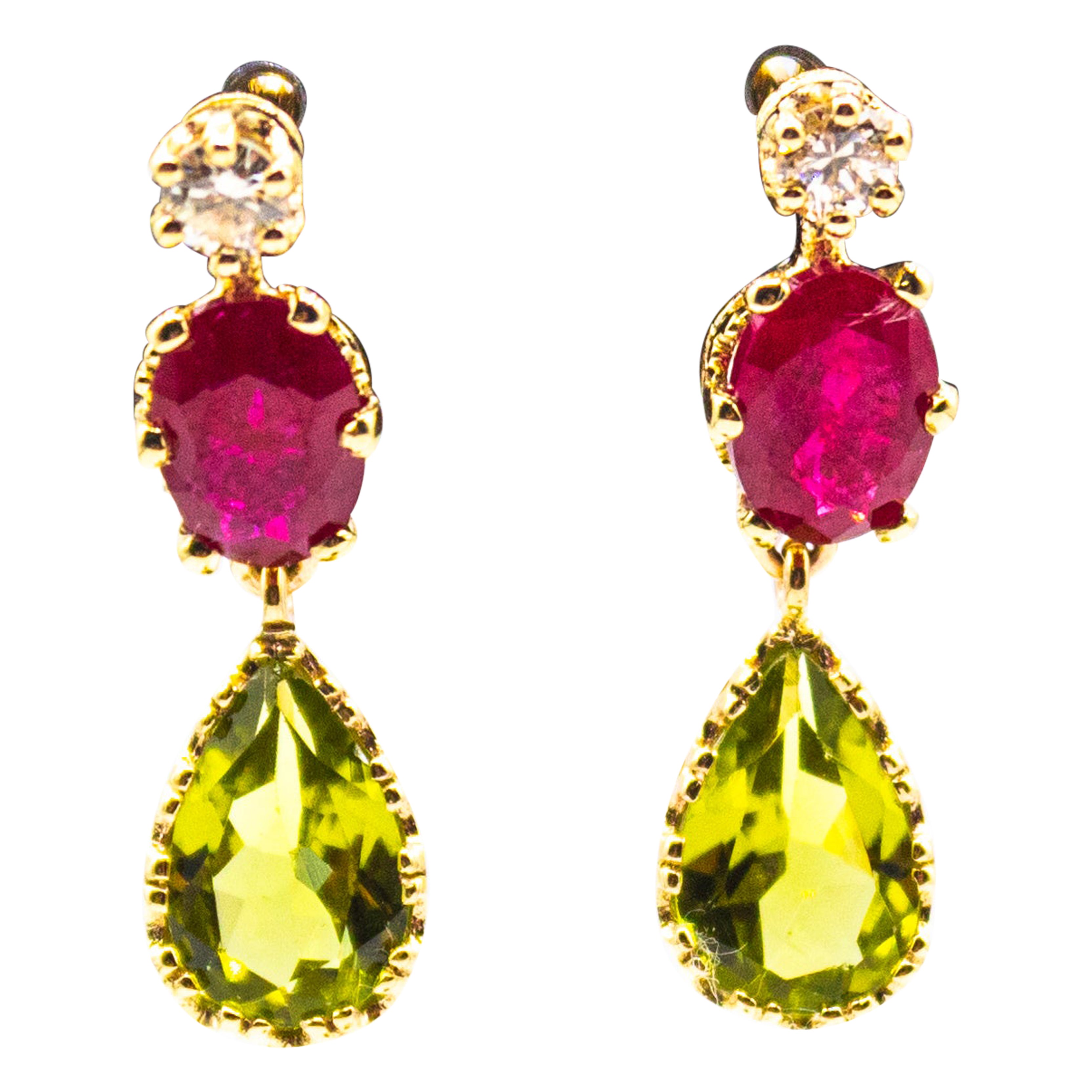 Boucles d'oreilles pendantes en or jaune, diamant blanc, rubis et péridot, style Art Déco