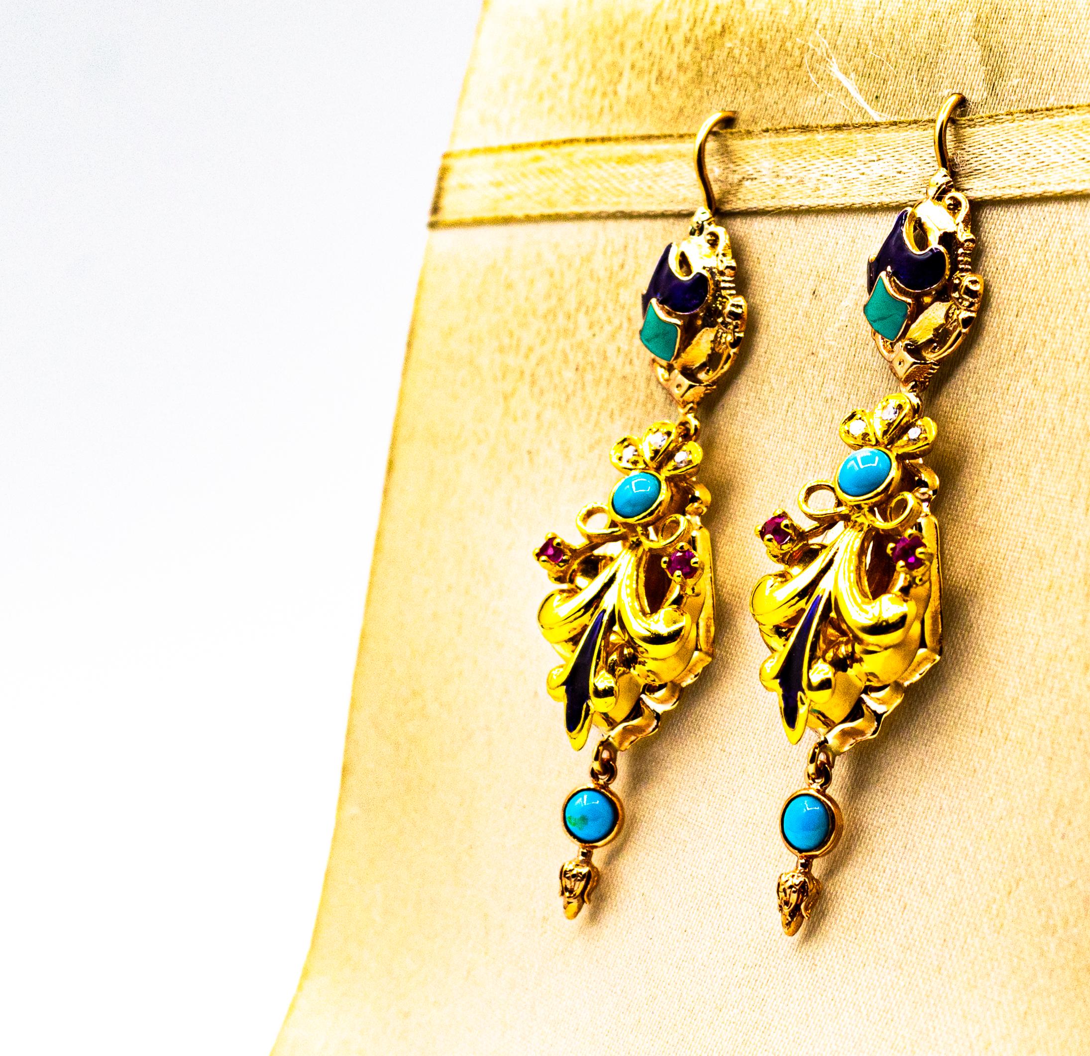 Taglio brillante Orecchini a goccia in oro giallo con diamante bianco, rubino, turchese e smalto in stile Art Deco in vendita