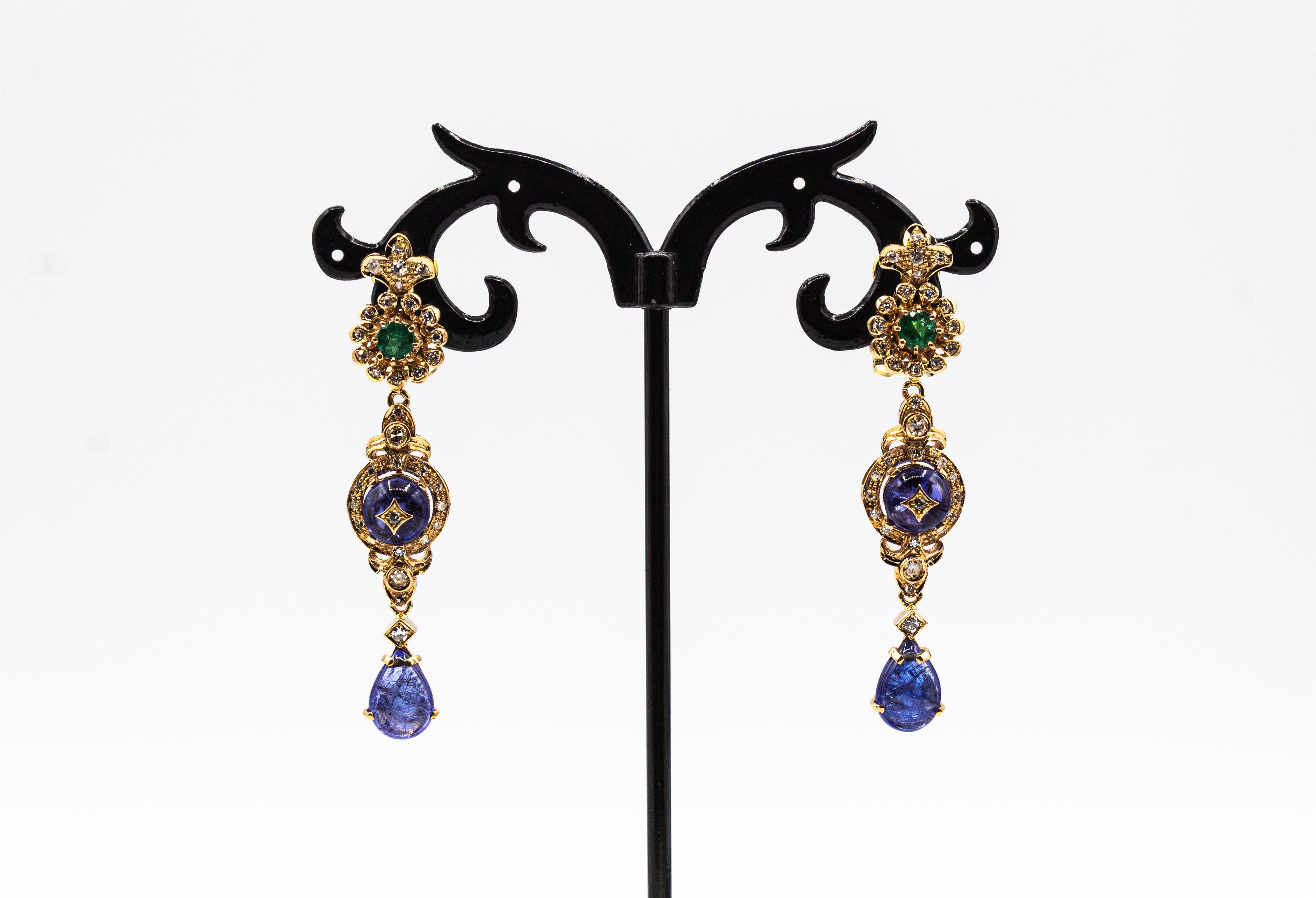 Art Deco Style White Diamond Tanzanite Emerald Yellow Gold Clip-On Earrings In New Condition For Sale In Naples, IT