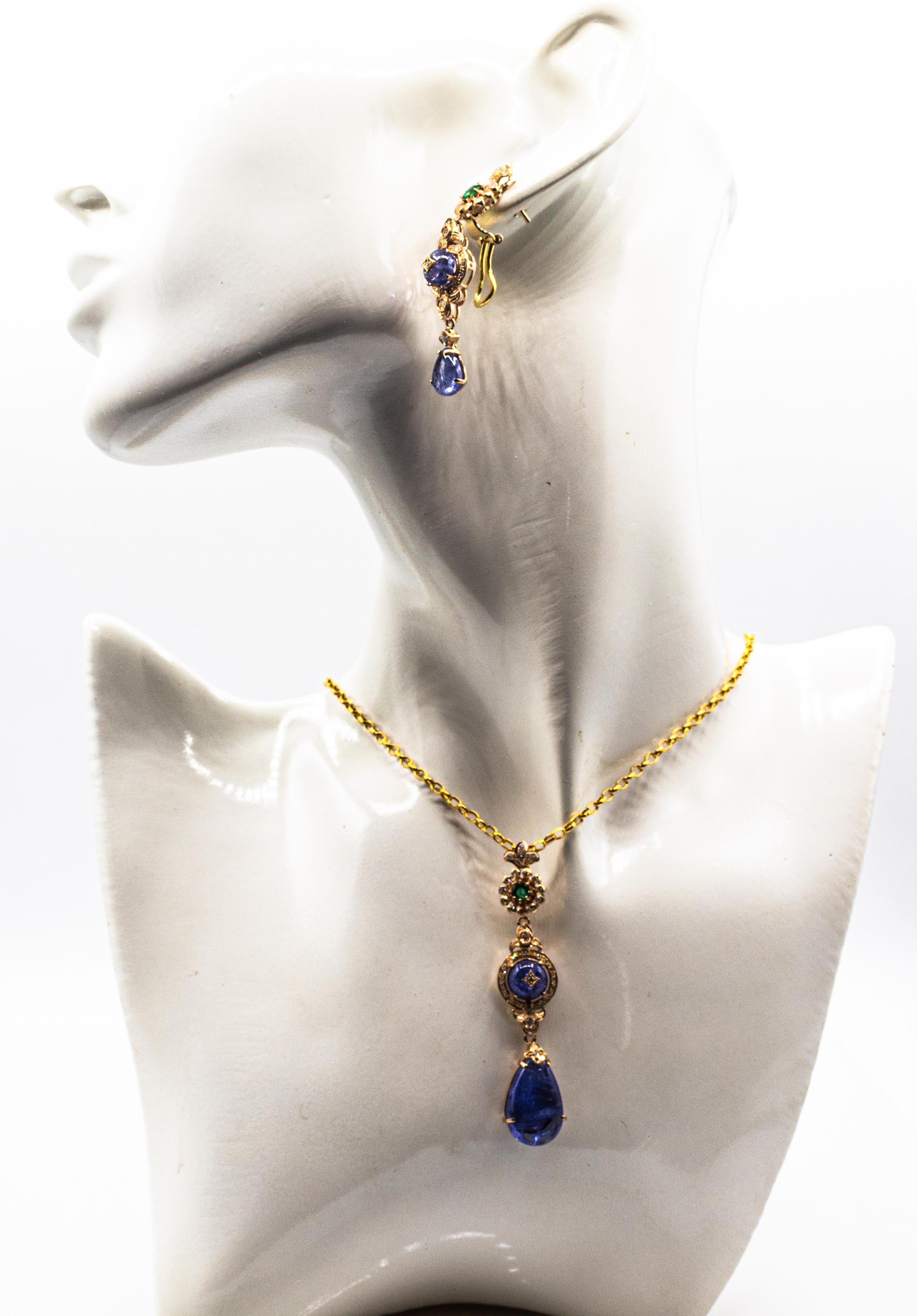Art Deco Style White Diamond Tanzanite Emerald Yellow Gold Pendant Necklace In New Condition For Sale In Naples, IT