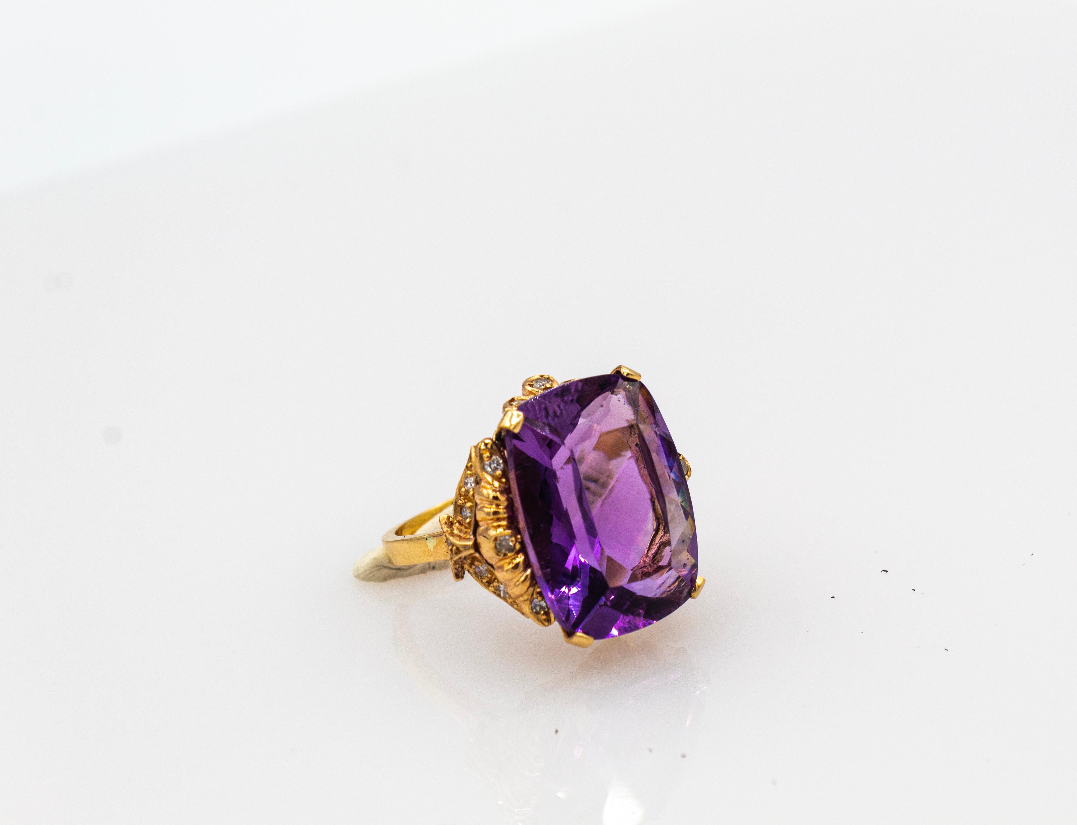 Art Deco Style White Modern Round Cut Diamond Amethyst Yellow Gold Cocktail Ring For Sale 6