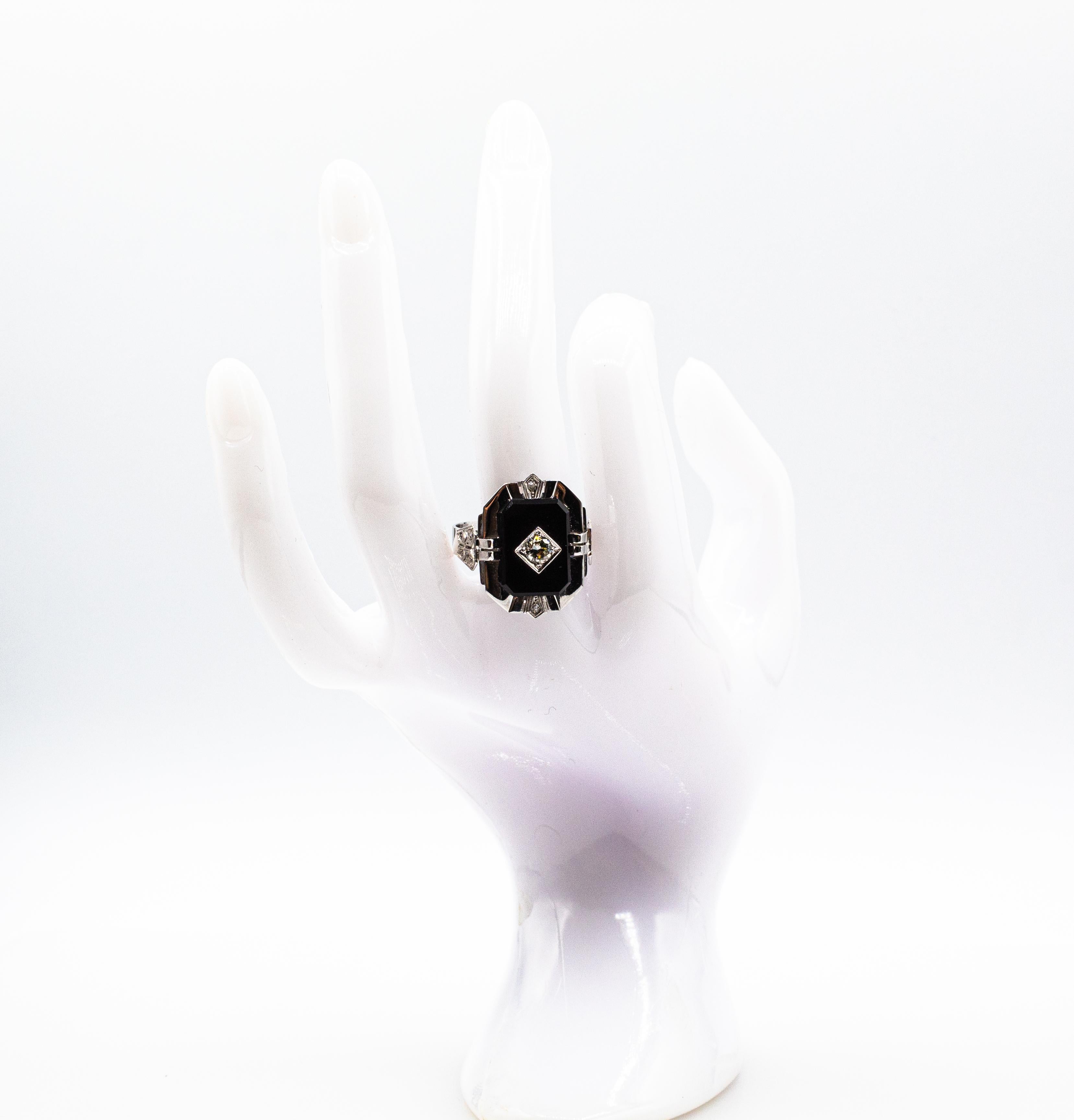 Weißer Onyx-Cocktailring im Art-déco-Stil mit Diamant im alteuropäischen Schliff 9