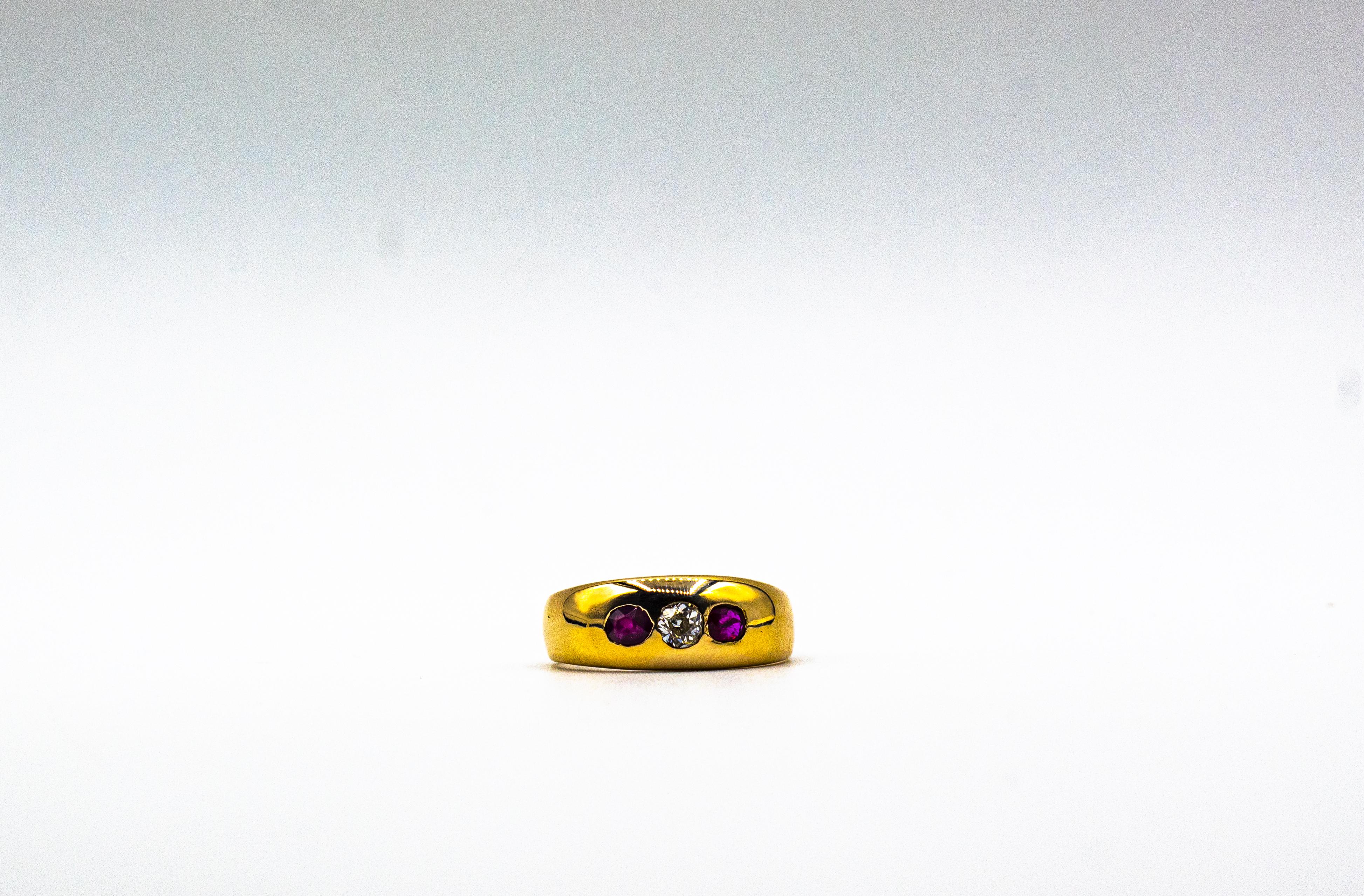 Art Deco Style White Old European Cut Diamond Ruby Yellow Gold Band Ring For Sale 5