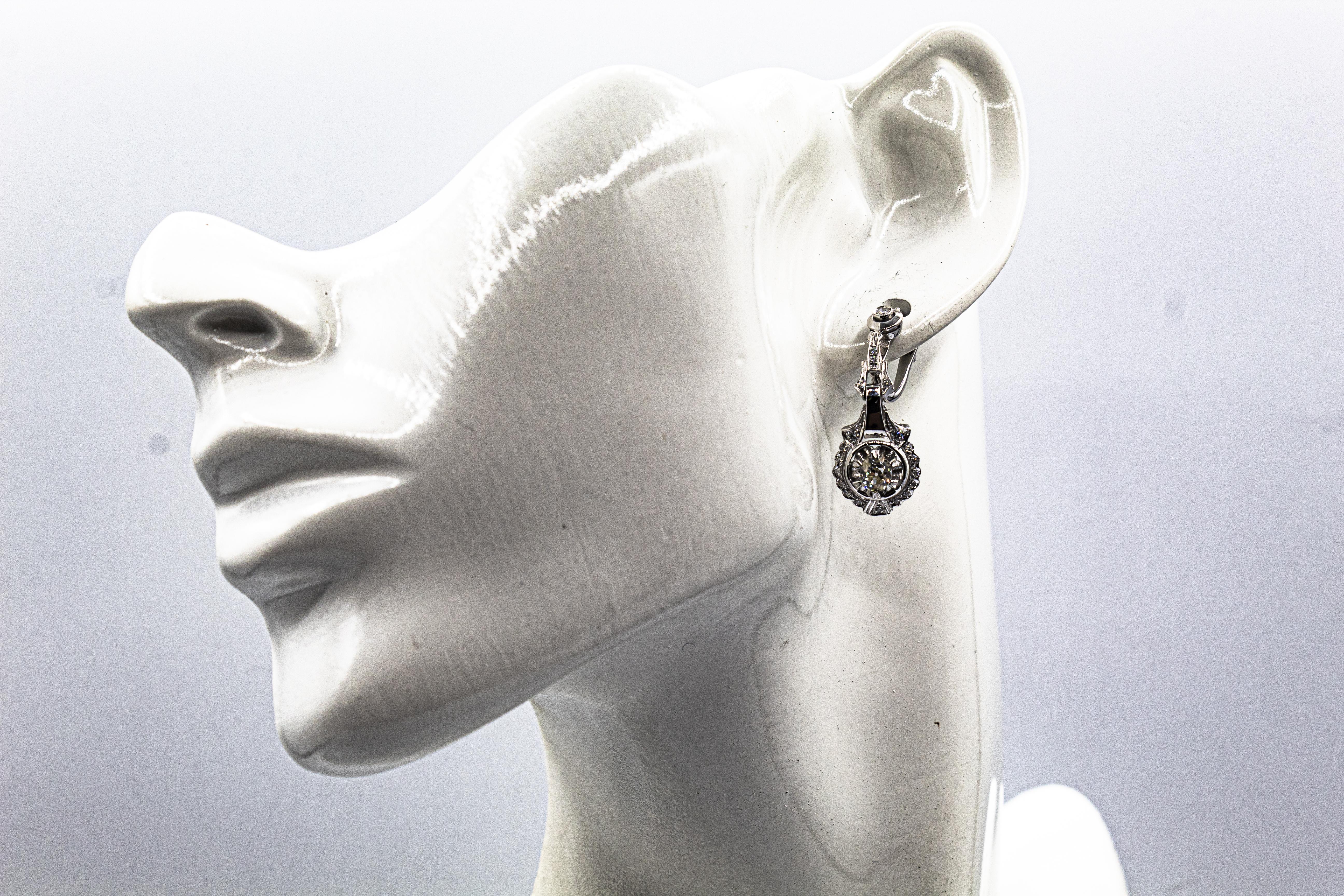 Boucles d'oreilles à levier de style Art déco en or blanc avec diamants blancs de taille vieille Europe en vente 6
