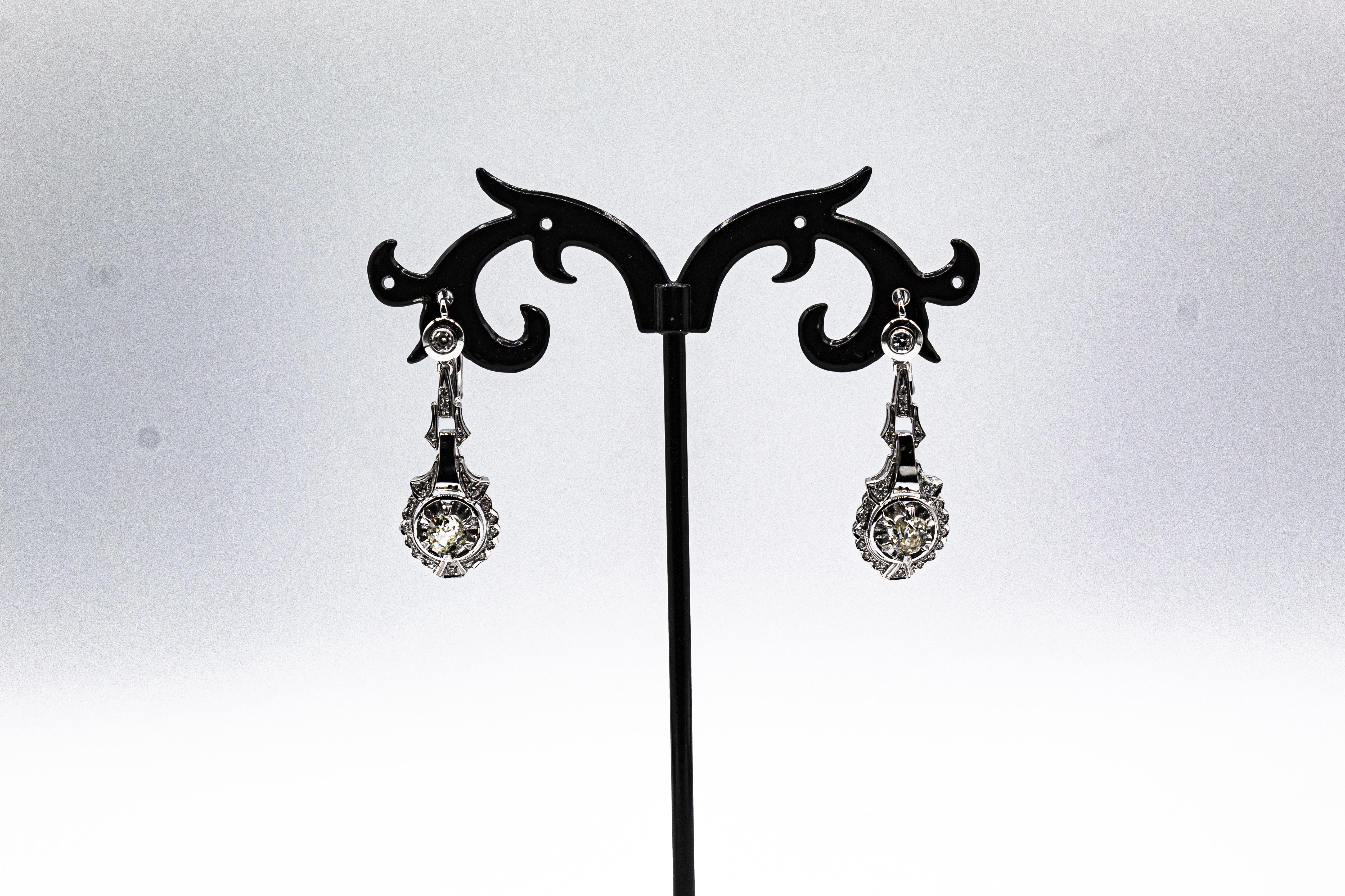Boucles d'oreilles à levier de style Art déco en or blanc avec diamants blancs de taille vieille Europe en vente 1