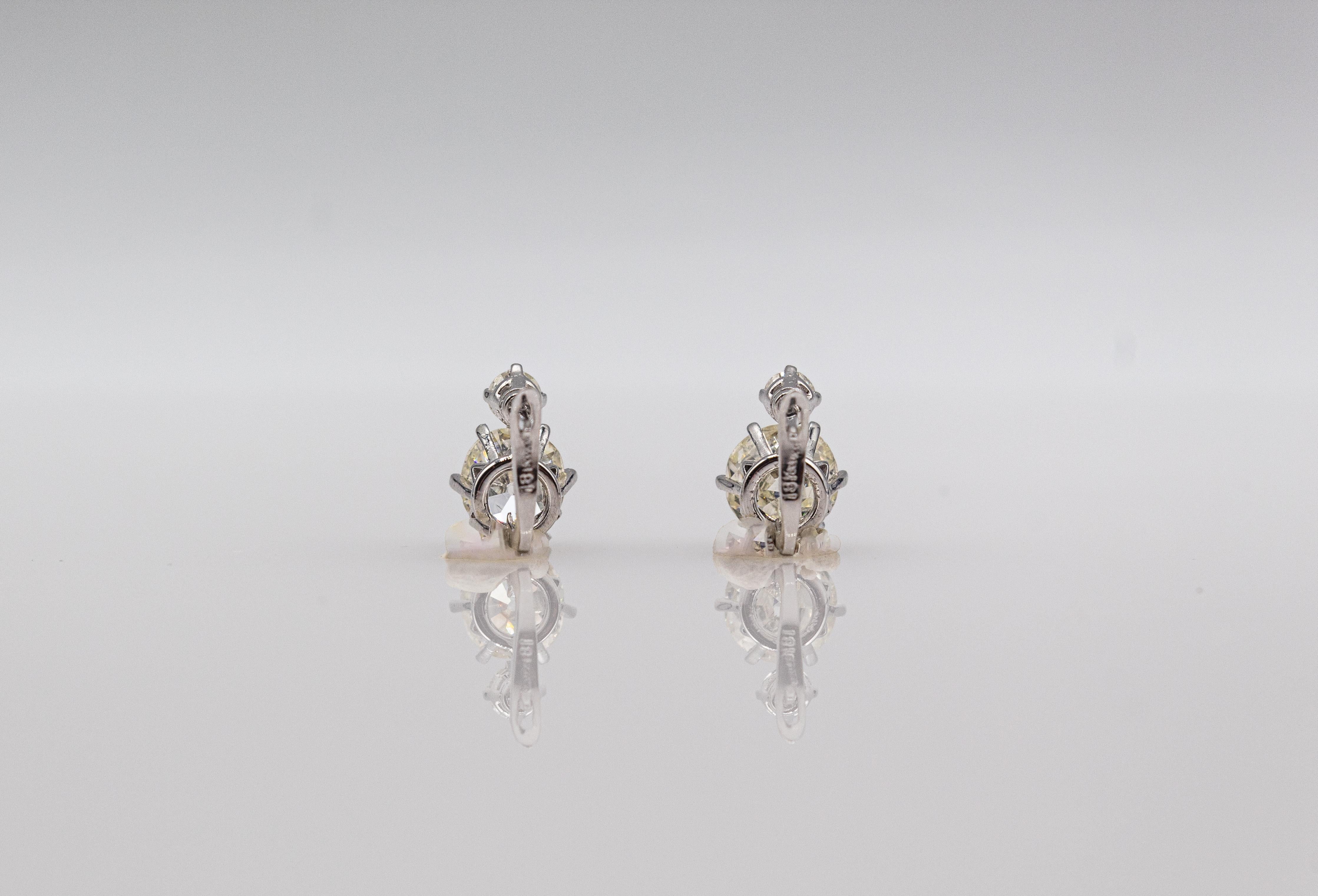 Art Deco Style White Old European Cut Diamond White Gold Lever-Back Earrings For Sale 3