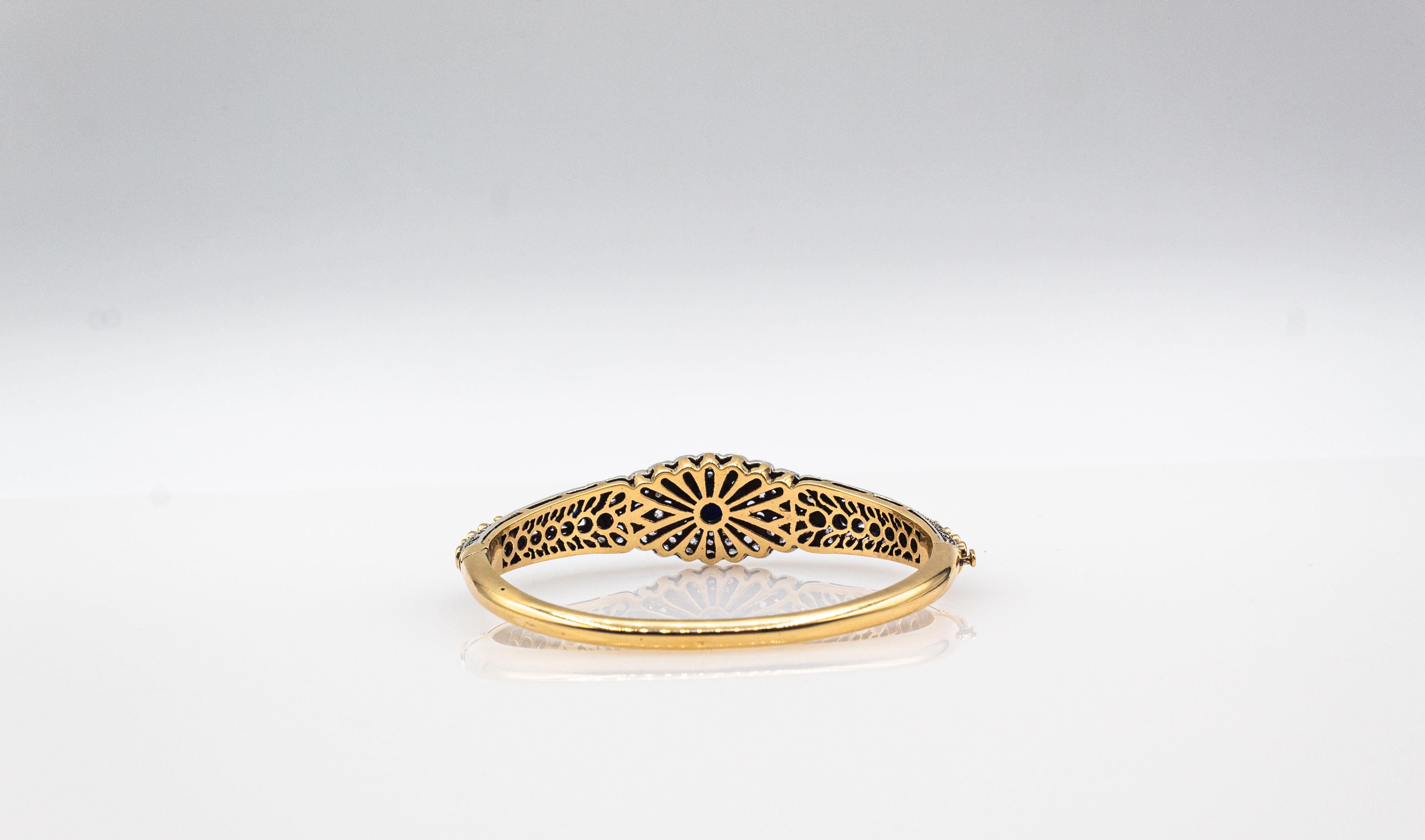 Taglio a rosa Bracciale in oro giallo con diamanti bianchi taglio rosa e zaffiri blu in stile Art Deco in vendita