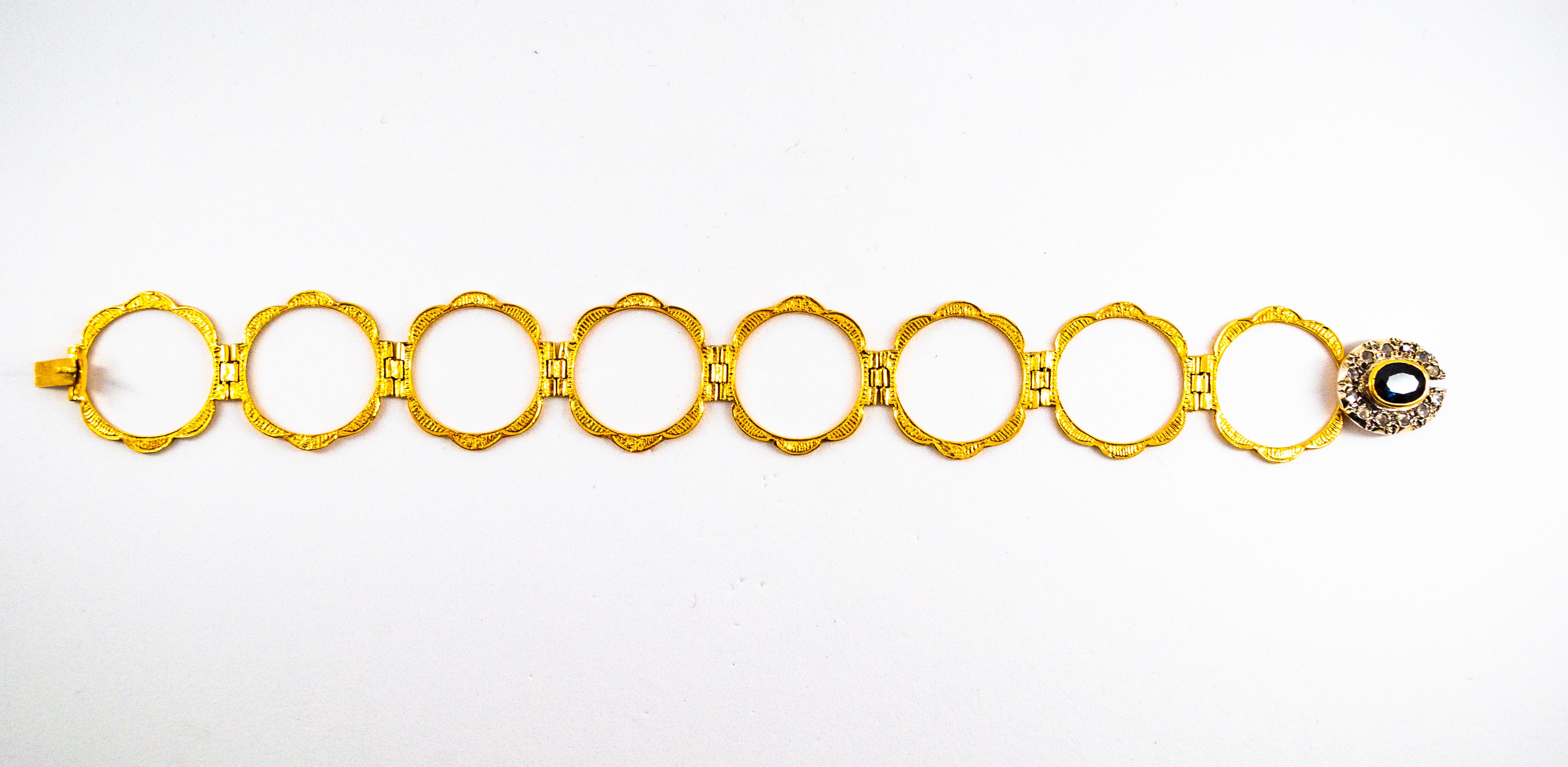 Bague bracelet en or jaune avec diamant blanc taillé en rose et saphir bleu de style Art Déco en vente 2