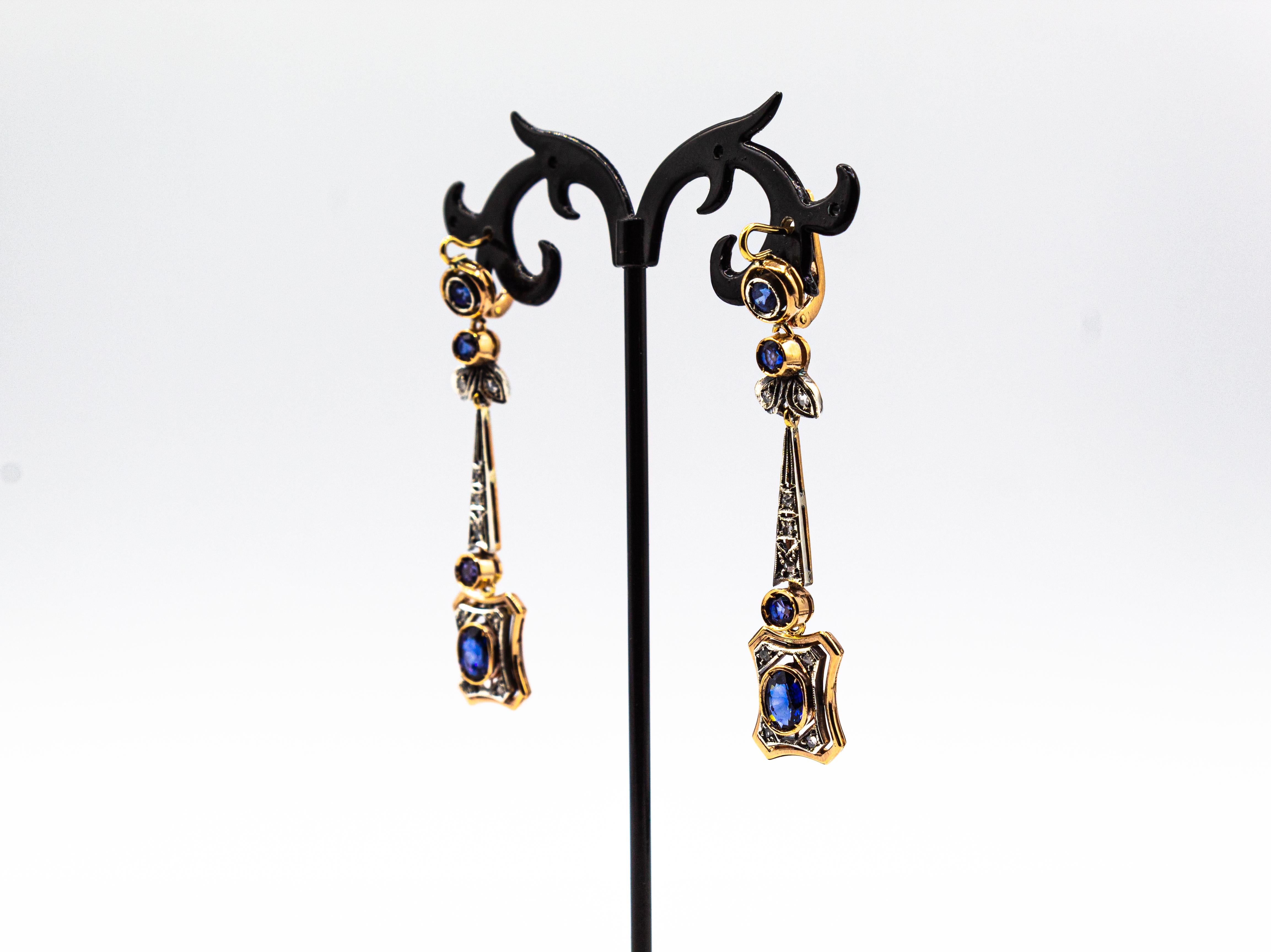 Boucles d'oreilles en goutte de style Art déco en or jaune avec diamants blancs et saphirs bleus taille rose en vente 1