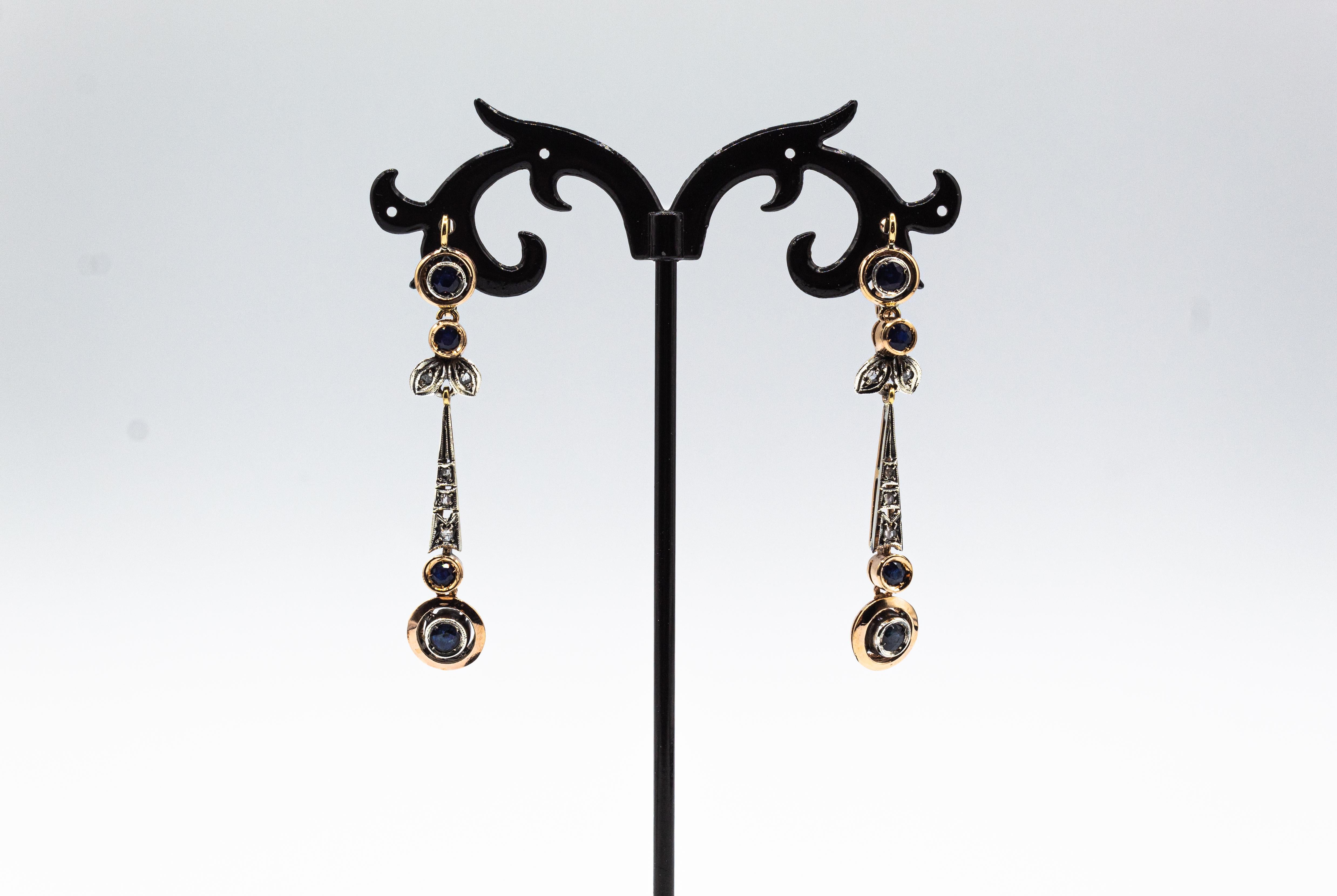 Boucles d'oreilles pendantes de style Art déco en or jaune avec diamants blancs taille rose et émeraudes en vente 5