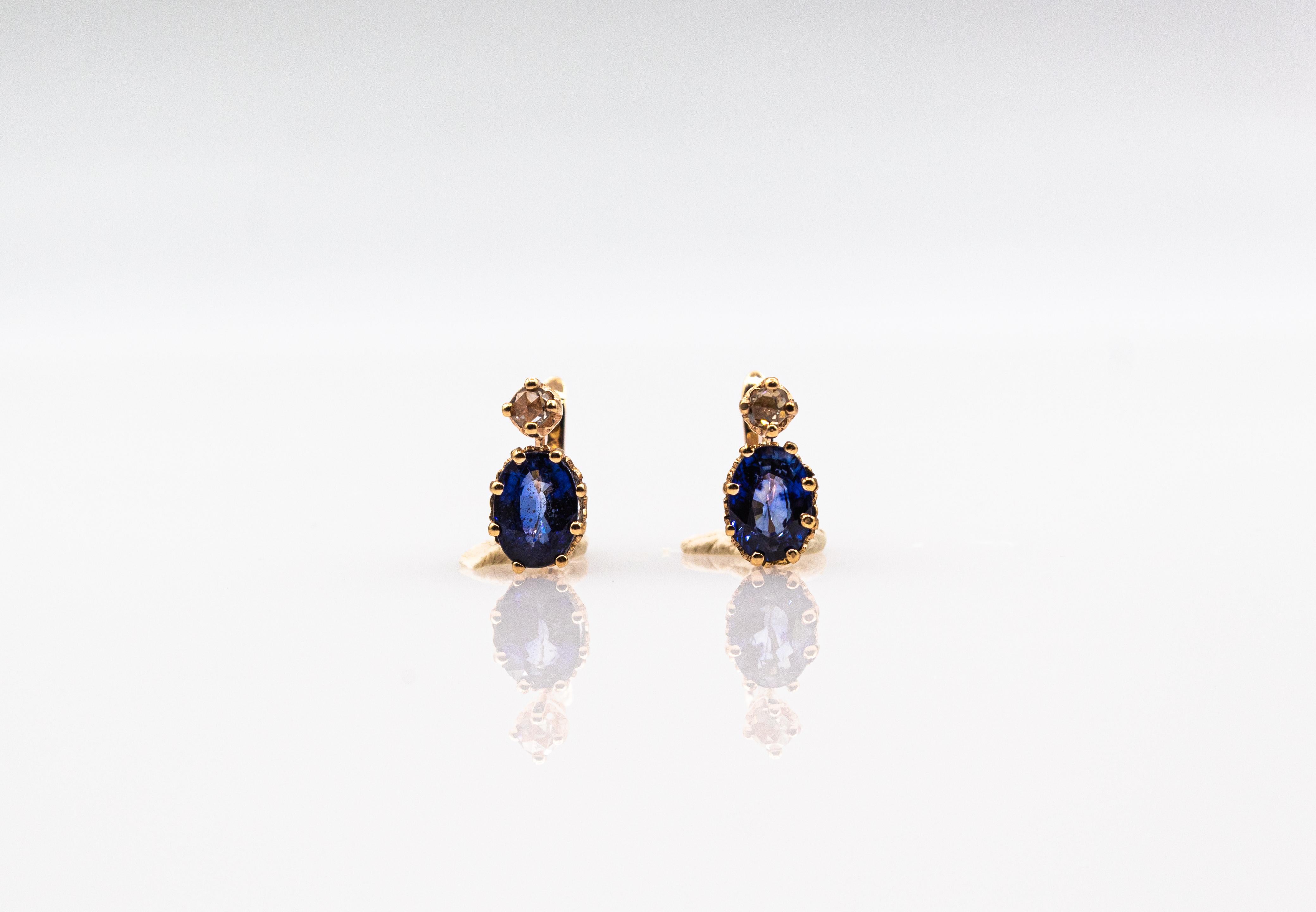 Boucles d'oreilles à levier de style Art déco en or jaune avec diamants blancs taille rose et émeraudes en vente 5