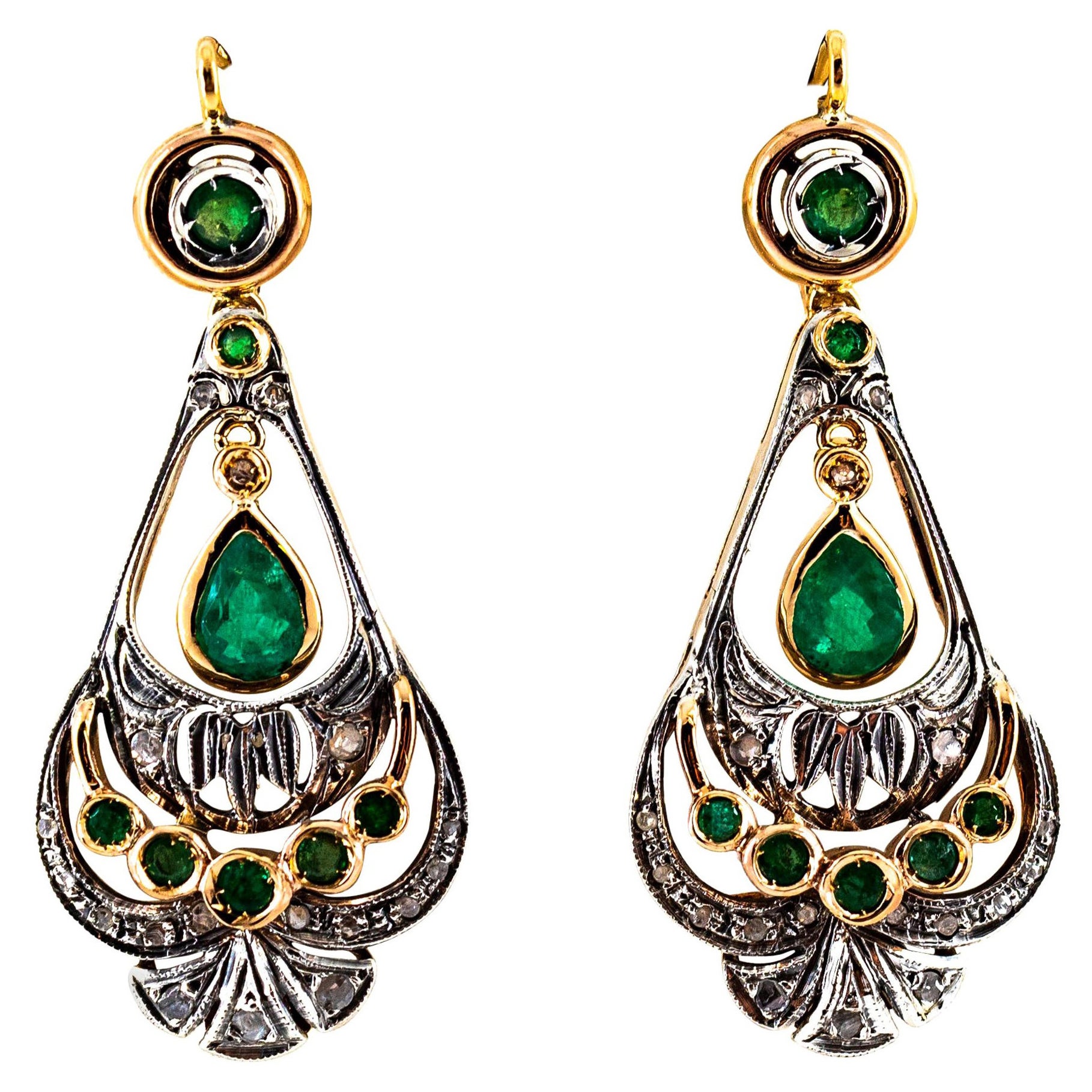 Art Deco Style White Rose Cut Diamond Emerald Yellow Gold Lever-Back Earrings For Sale