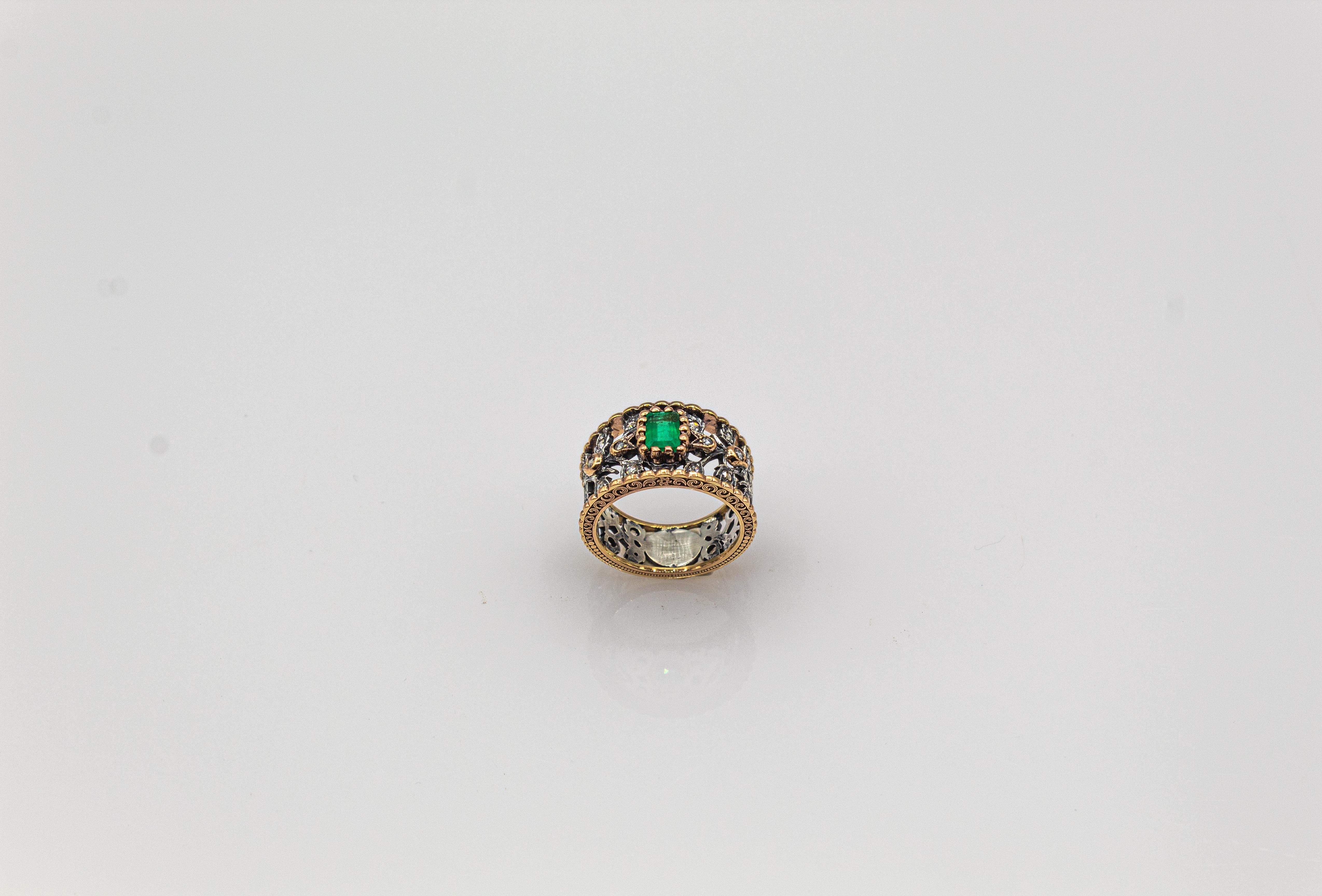 Art Deco Stil Weißer Rosenschliff Diamant Oktagonschliff Smaragd Gelbgold Ring (Art déco) im Angebot