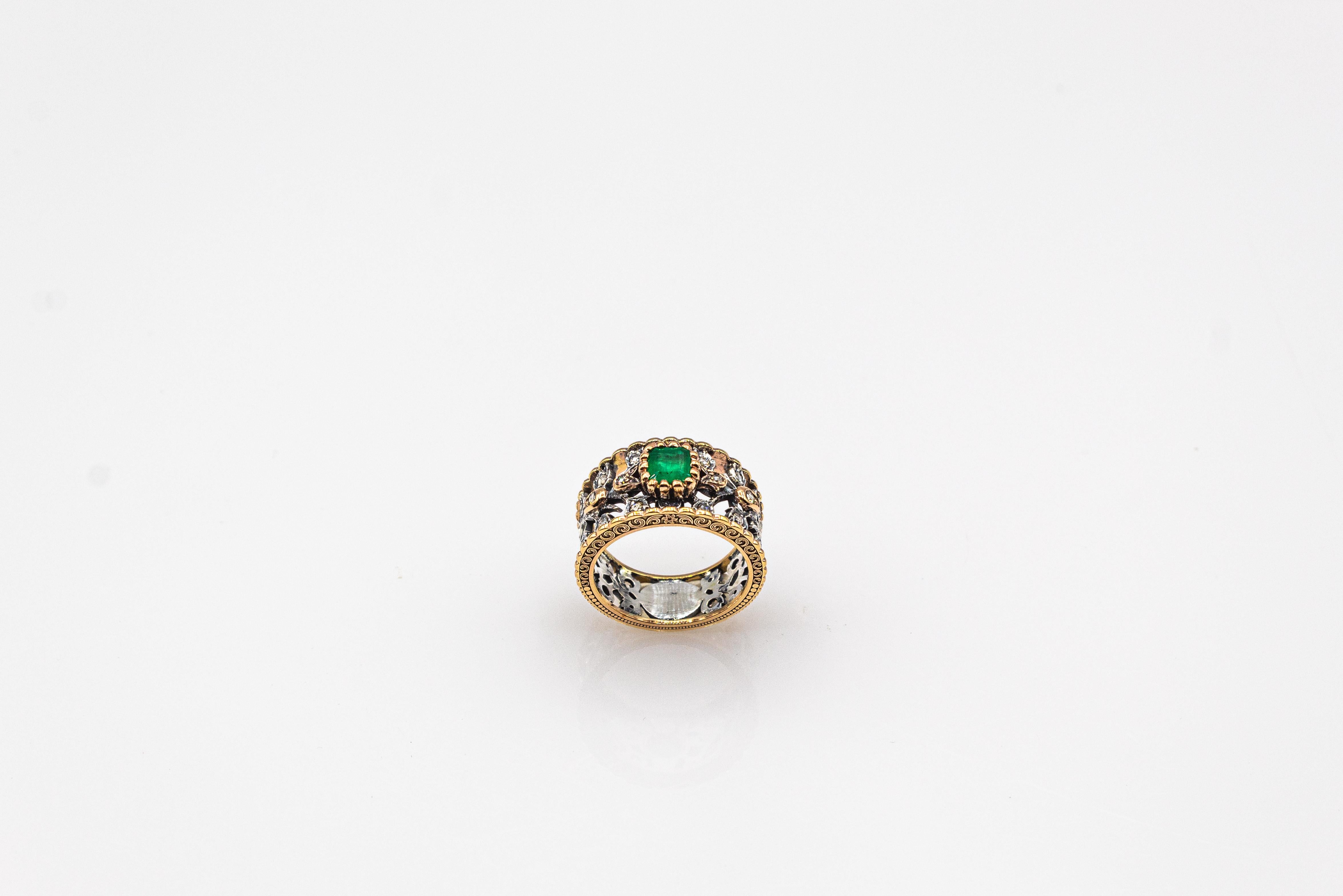 Art Deco Style White Rose Cut Diamond Octagon Cut Emerald Yellow Gold Ring In New Condition For Sale In Naples, IT