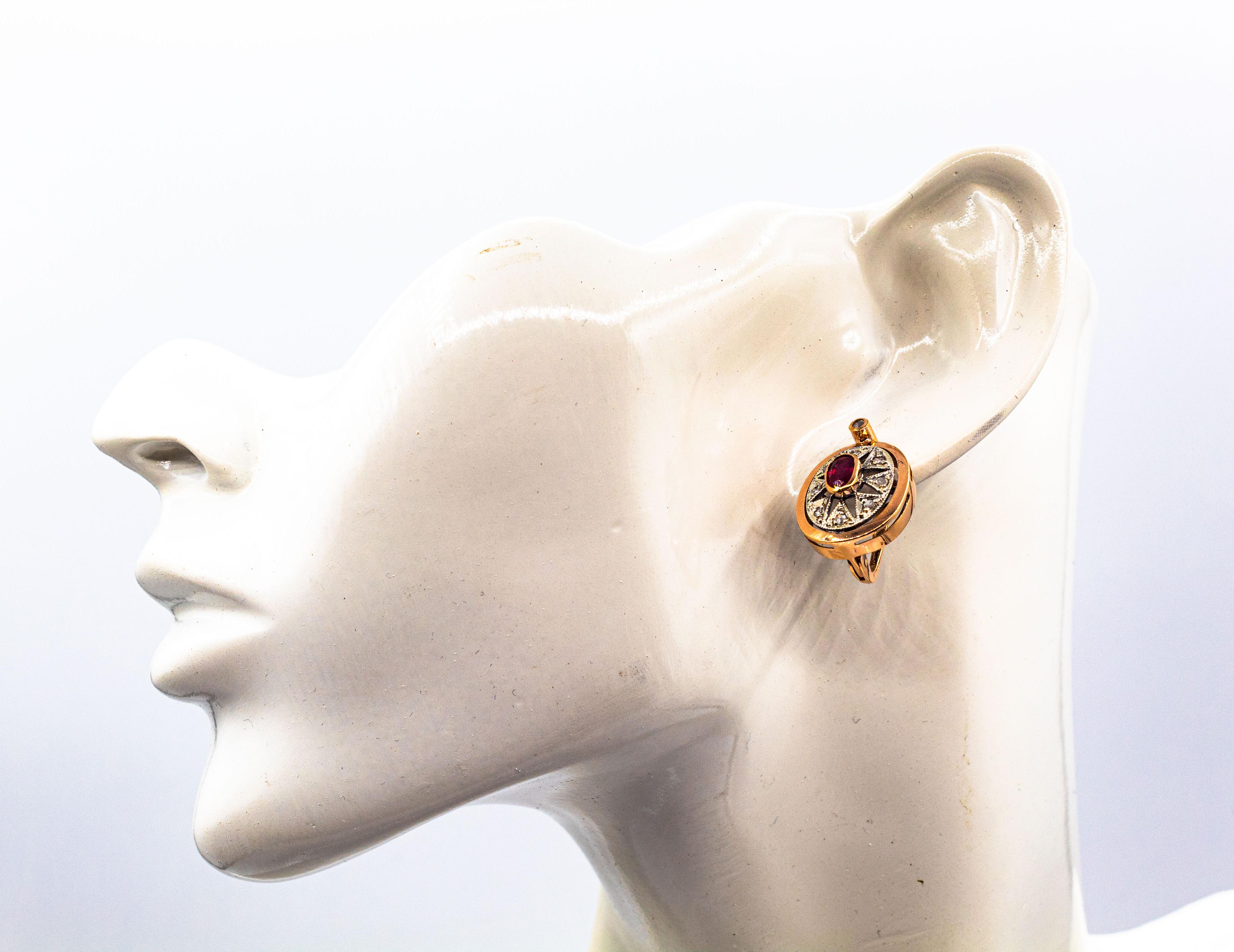 Boucles d'oreilles en or jaune de style Art dco avec diamants blancs taille rose et meraudes ovales en vente 7