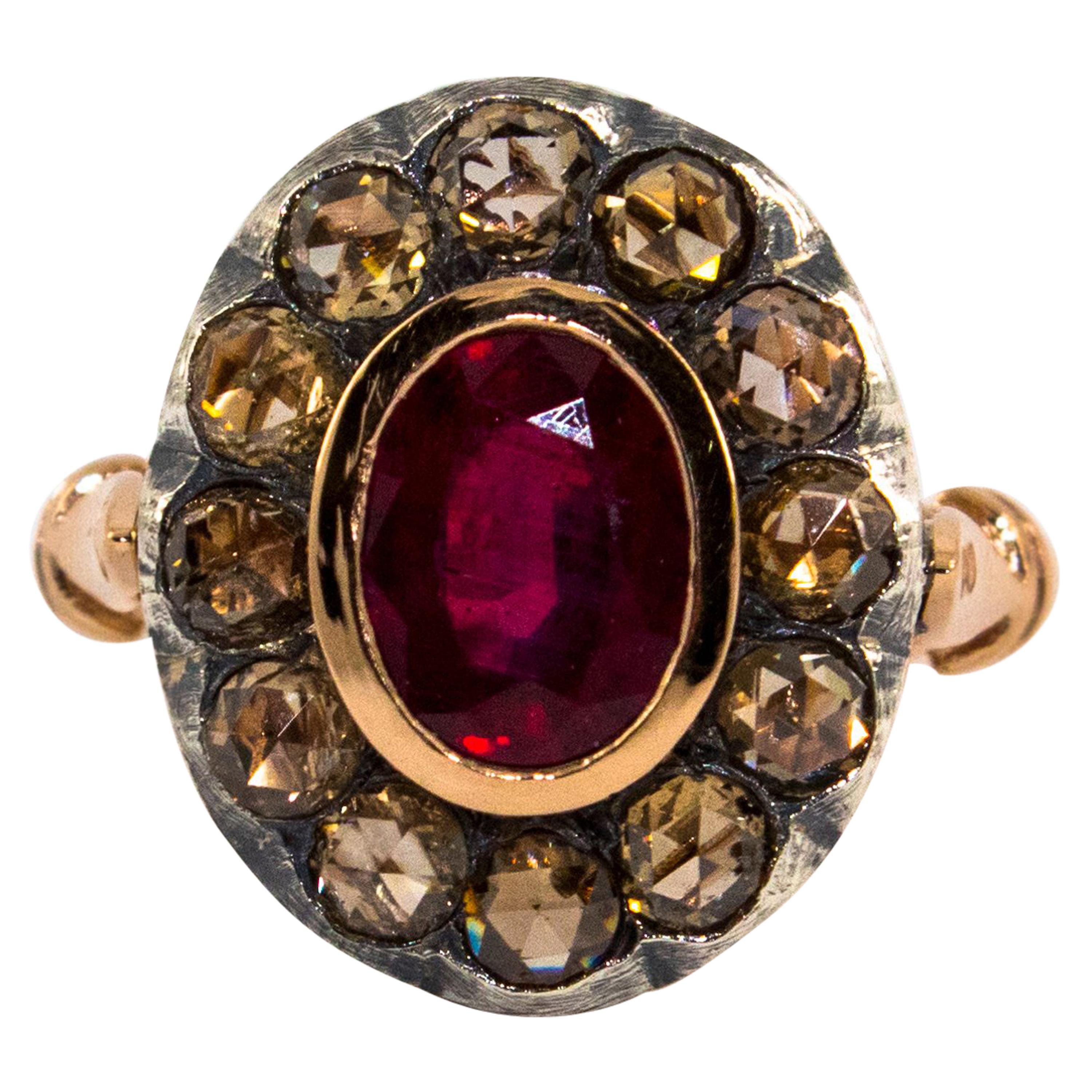 Bague cocktail de style Art déco en or jaune avec diamants blancs taille rose et rubis taille ovale en vente