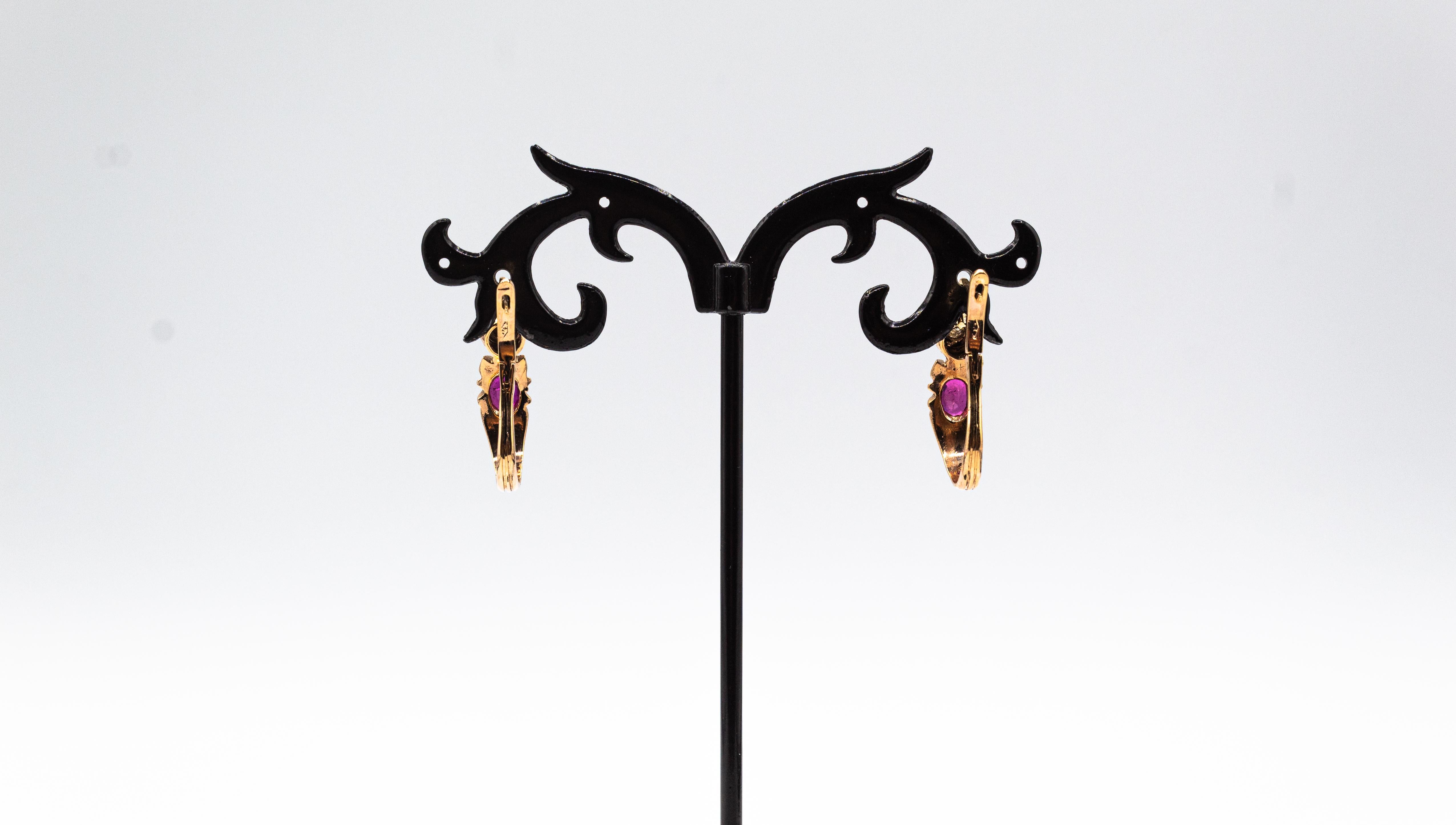Pendants d'oreilles de style Art déco en or jaune avec diamants blancs taille rose et rubis taille ovale en vente 10