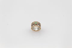 Art Deco Style White Rose Cut Diamond Round Cut Emerald Yellow Gold Ring