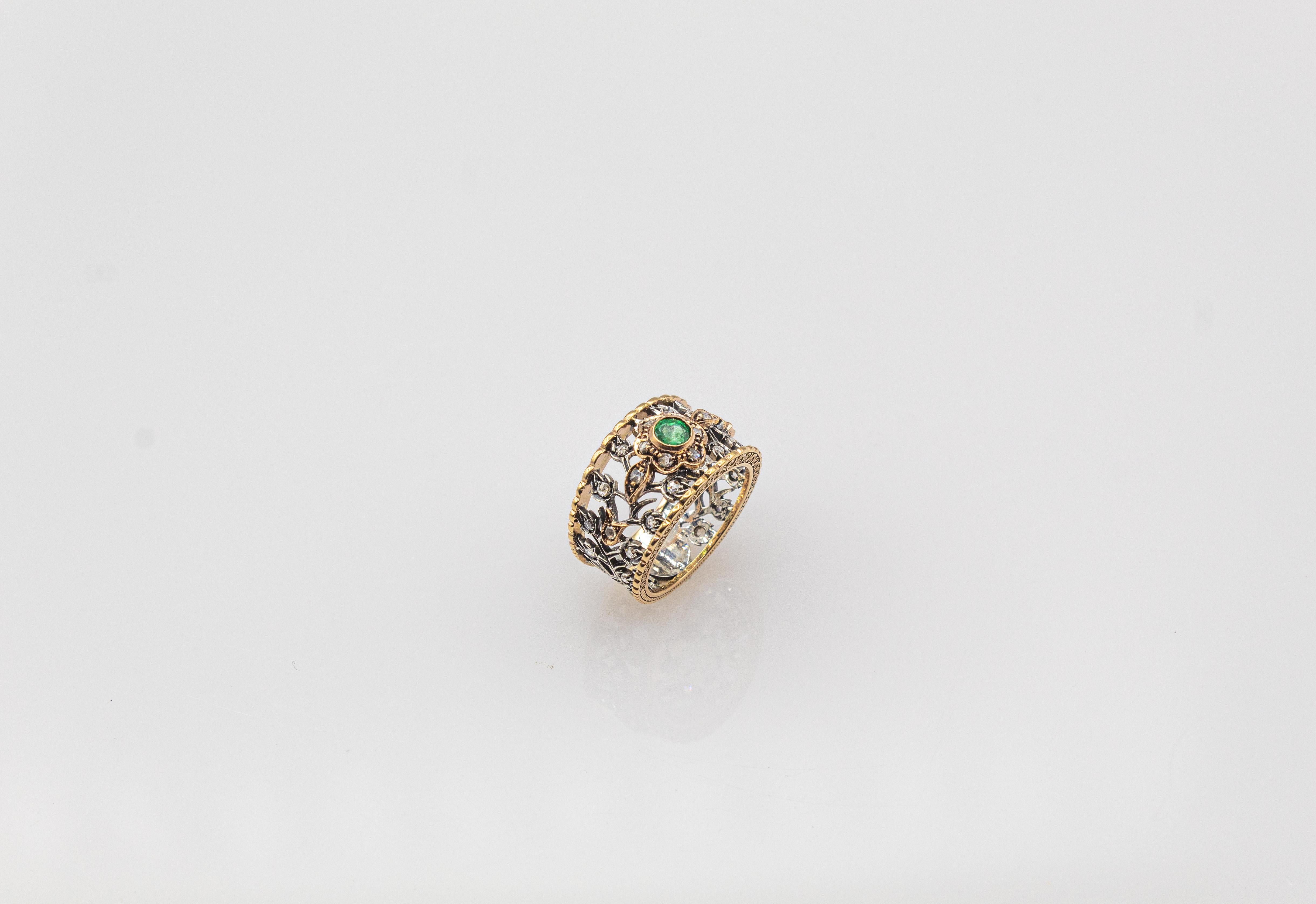 Art Deco Stil Weißer Rosenschliff Diamant Rundschliff Smaragd Gelbgold Ring im Angebot 1