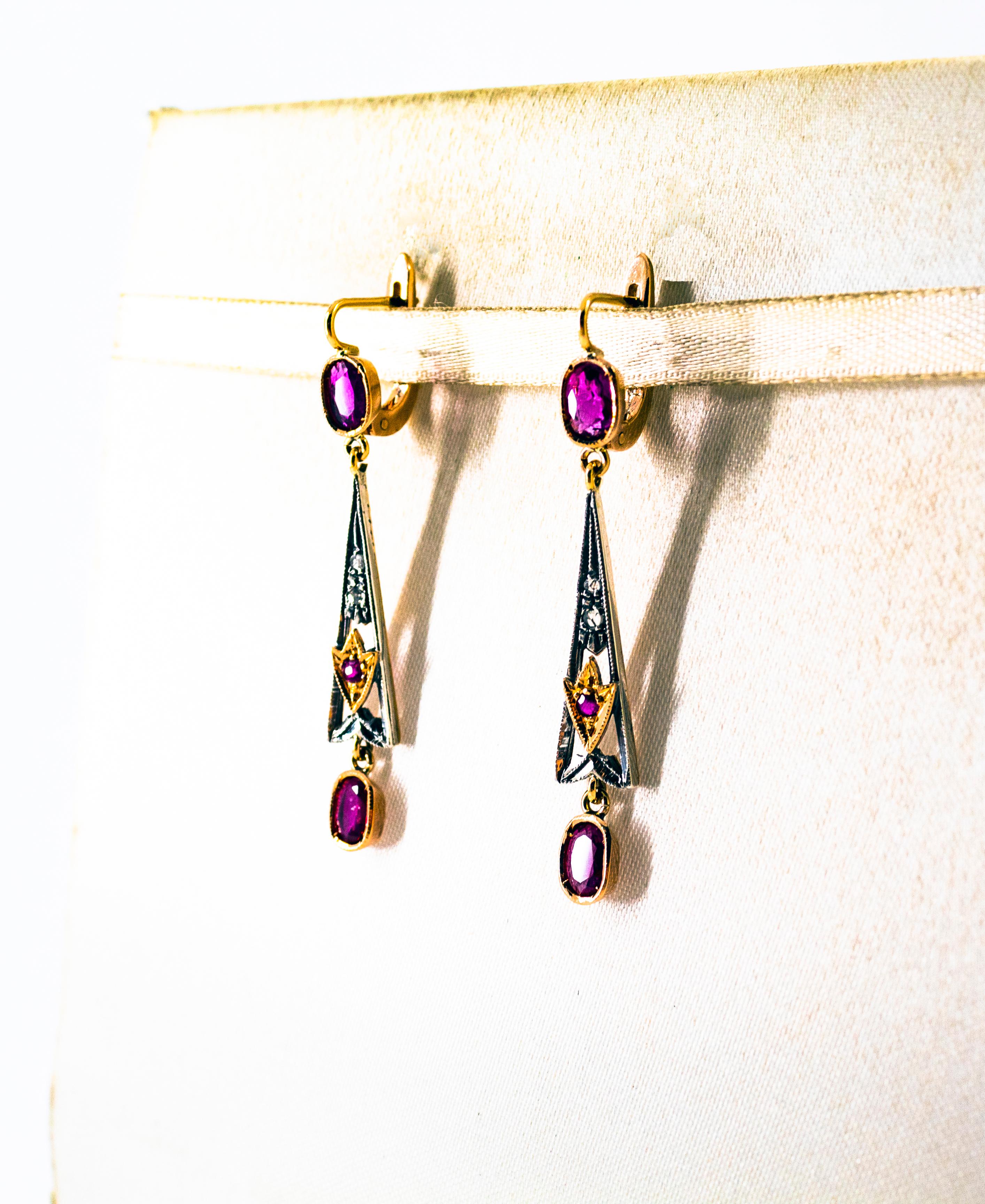 Boucles d'oreilles pendantes de style Art déco en or jaune avec diamants blancs taille rose et rubis Neuf - En vente à Naples, IT