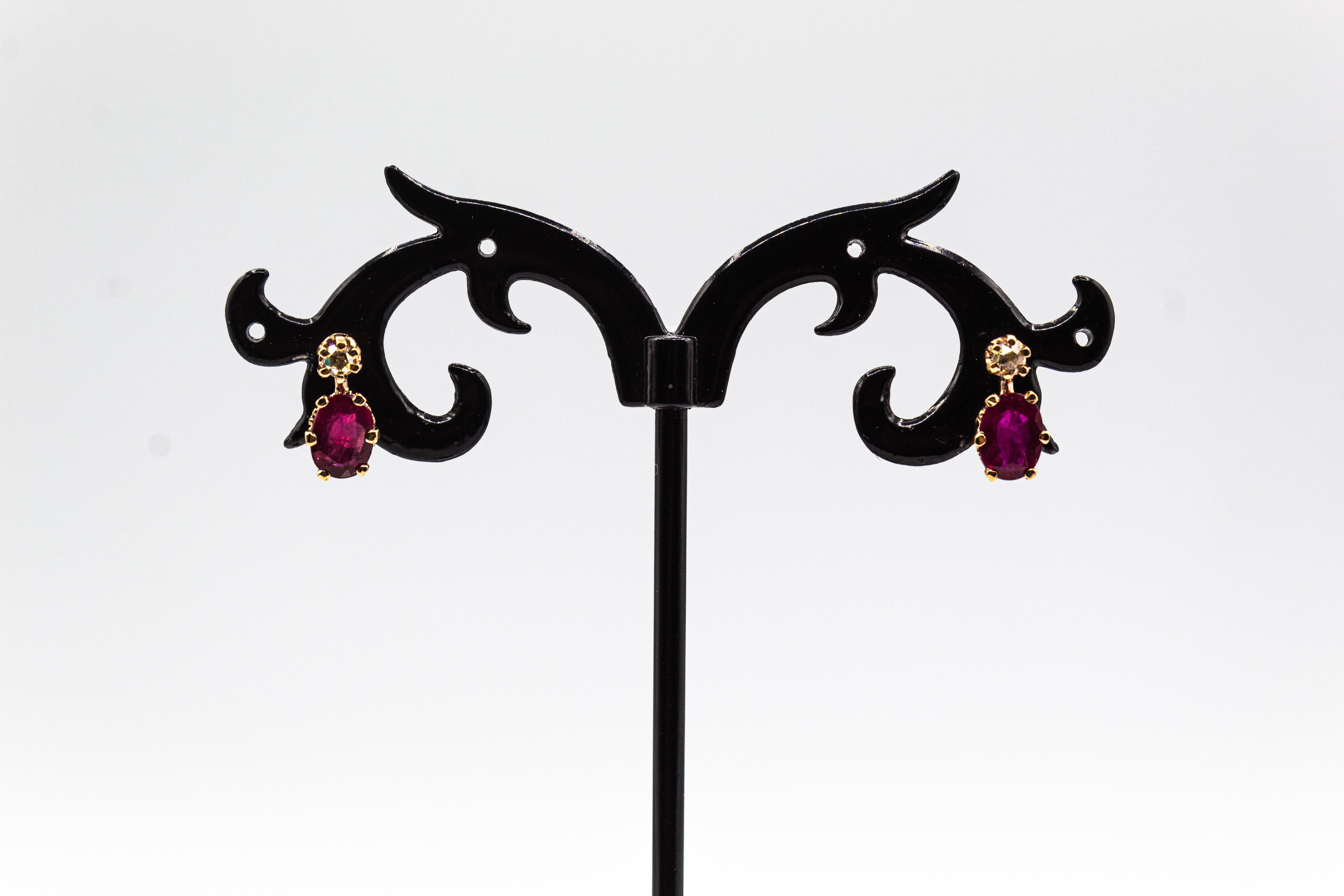 Boucles d'oreilles à levier de style Art déco en or jaune avec diamants blancs taille rose et rubis en vente 9