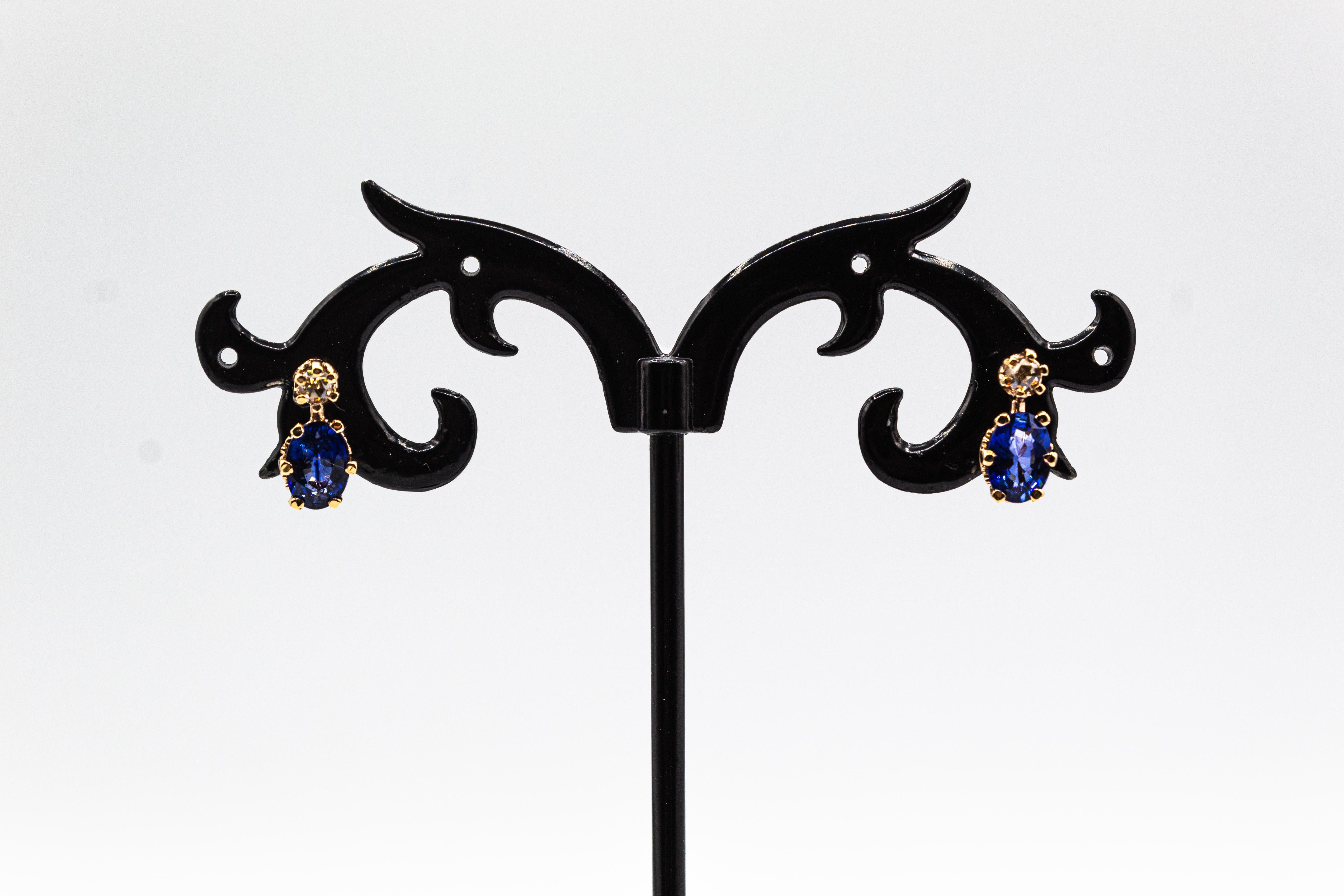 Boucles d'oreilles à levier de style Art déco en or jaune avec diamants blancs taille rose et rubis Unisexe en vente
