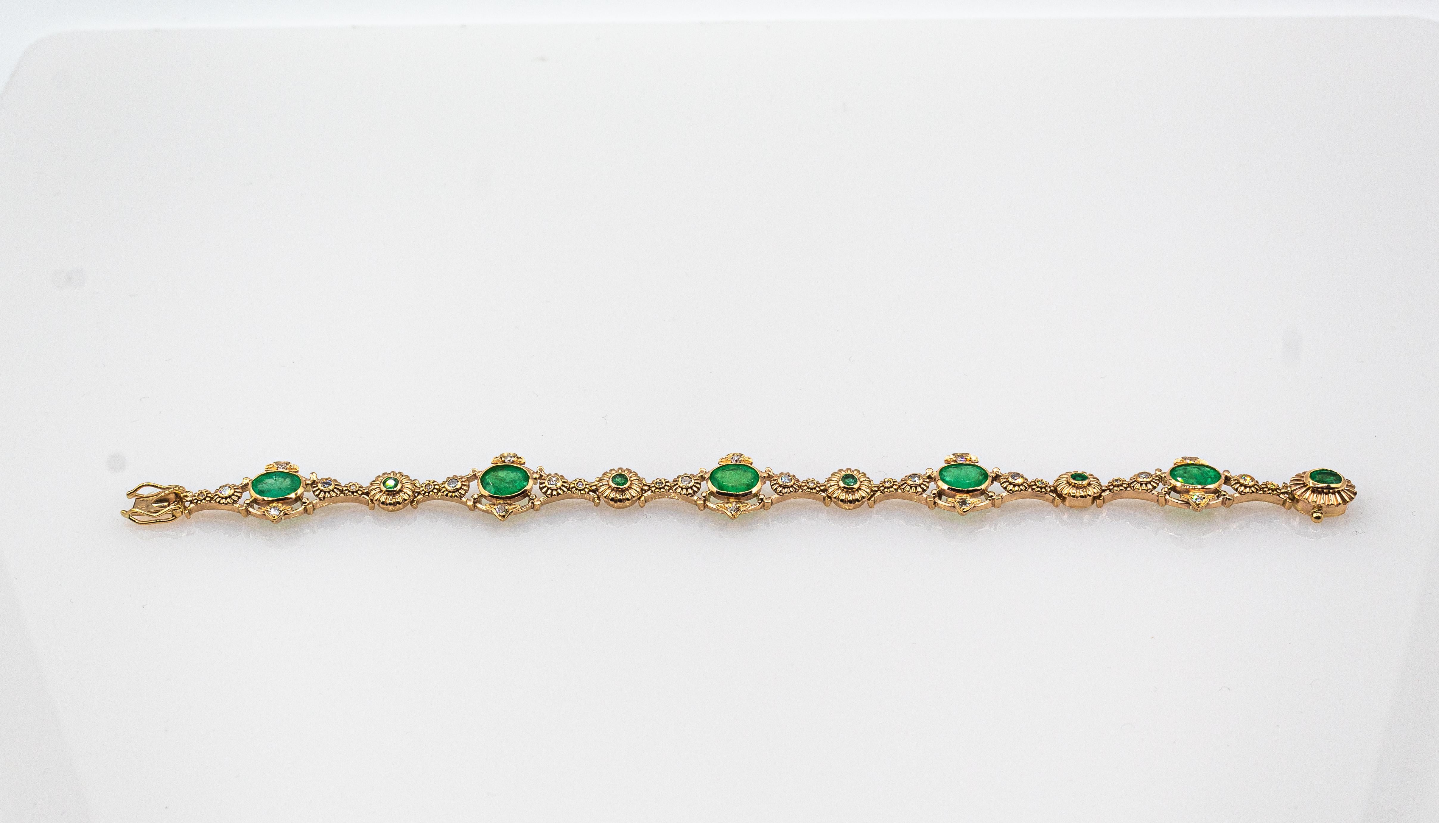 Art Deco Style White Round Cut Diamond Oval Cut Emerald Yellow Gold Bracelet In New Condition In Naples, IT