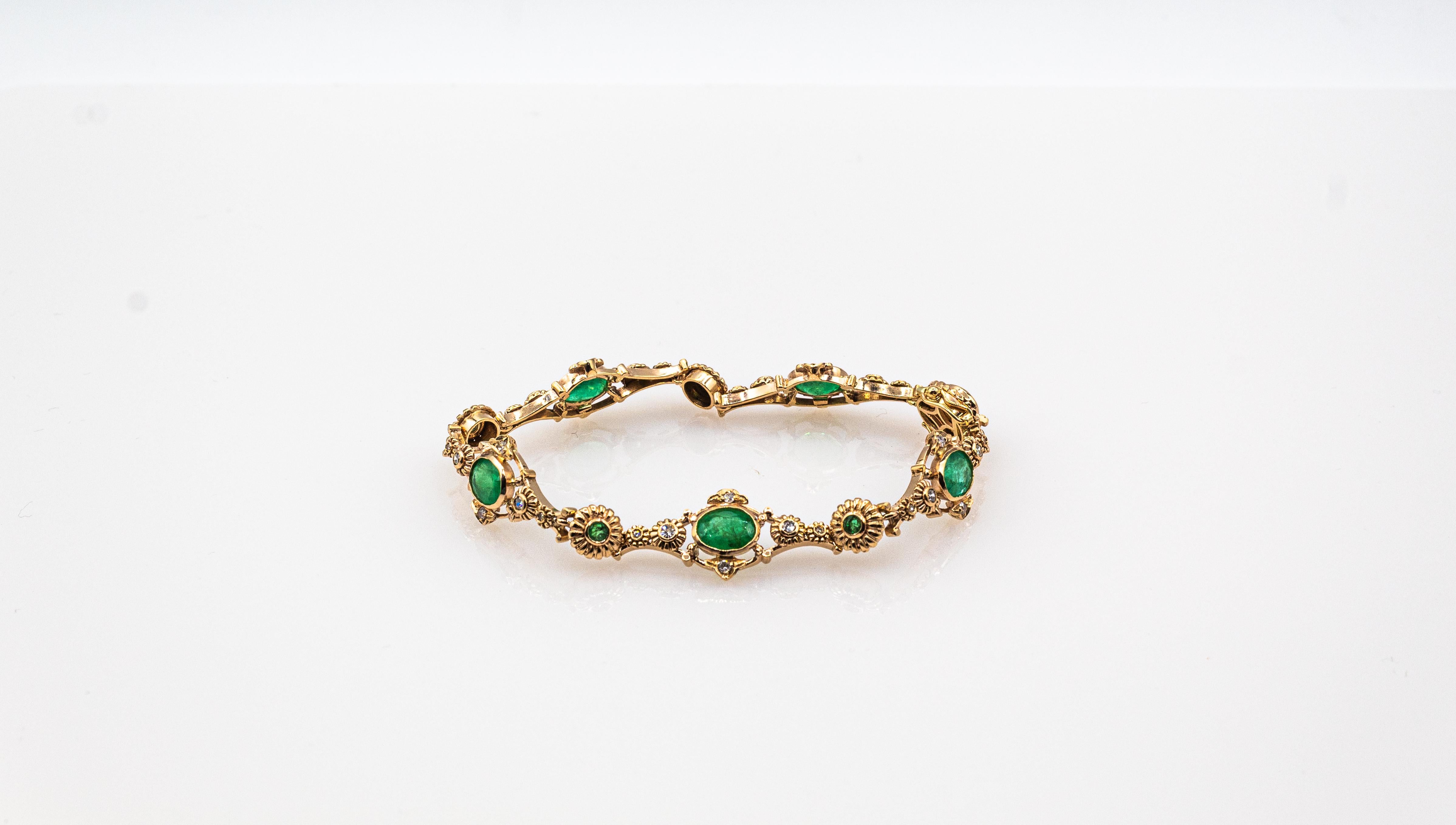 Women's or Men's Art Deco Style White Round Cut Diamond Oval Cut Emerald Yellow Gold Bracelet