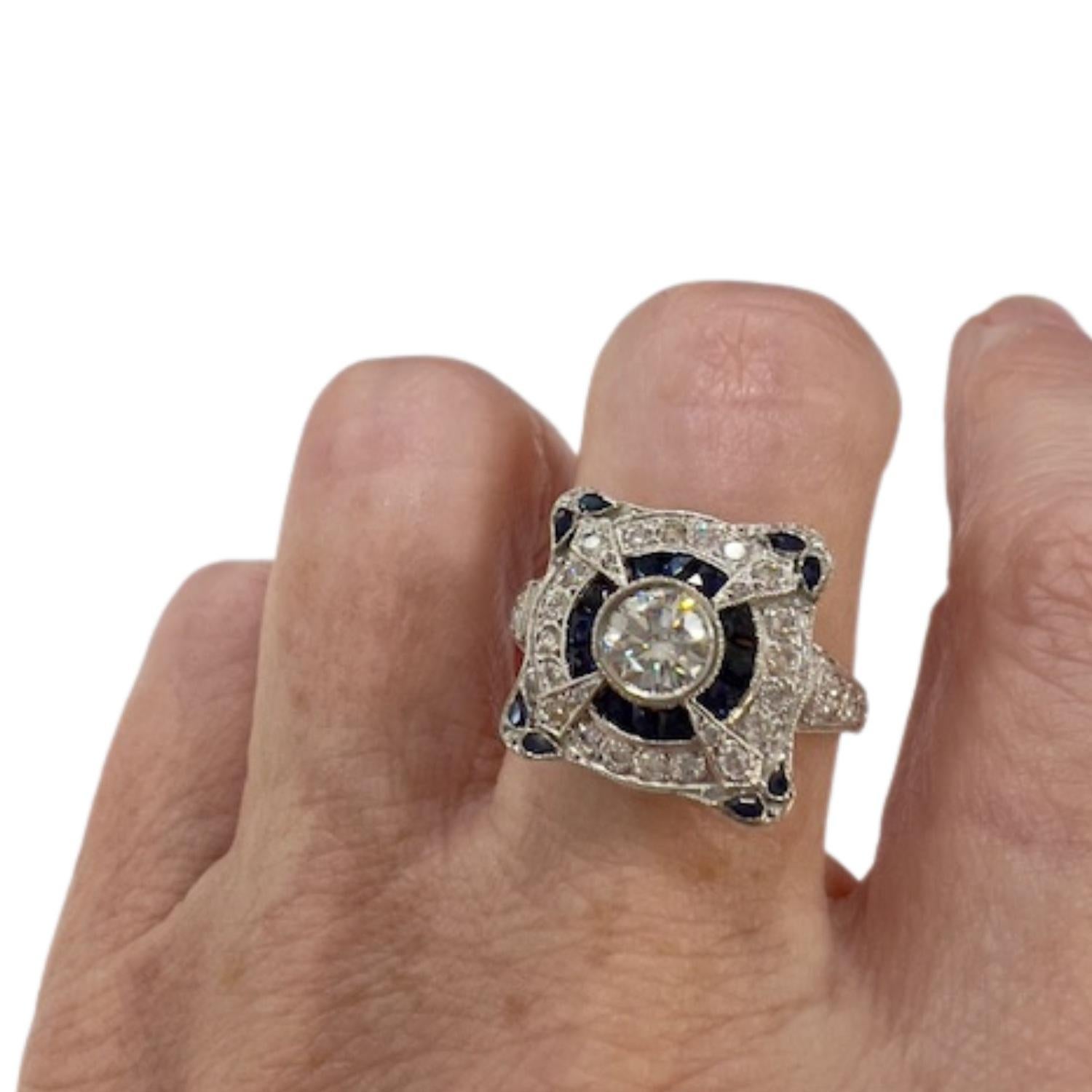 Anello in stile Art Deco con diamanti da 0,88 carati e zaffiri taglio pera in platino In condizioni buone in vendita a MADRID, ES