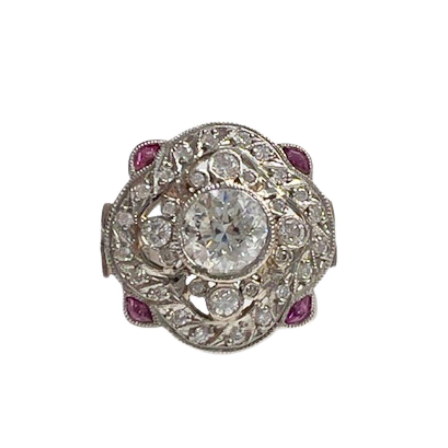 Art Deco Style with Central Diamond and Rubies Platinum Ring In Good Condition For Sale In MADRID, ES