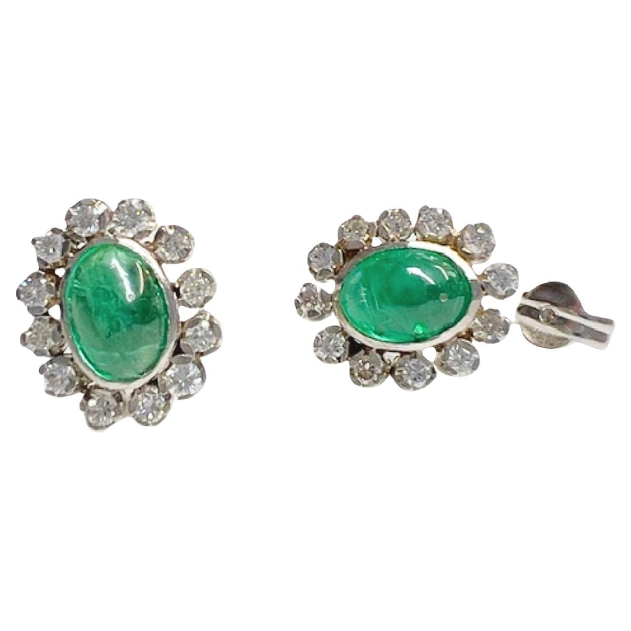 Art Deco Style with Diamonds and Emerald Platinum Rosette Ear For Sale