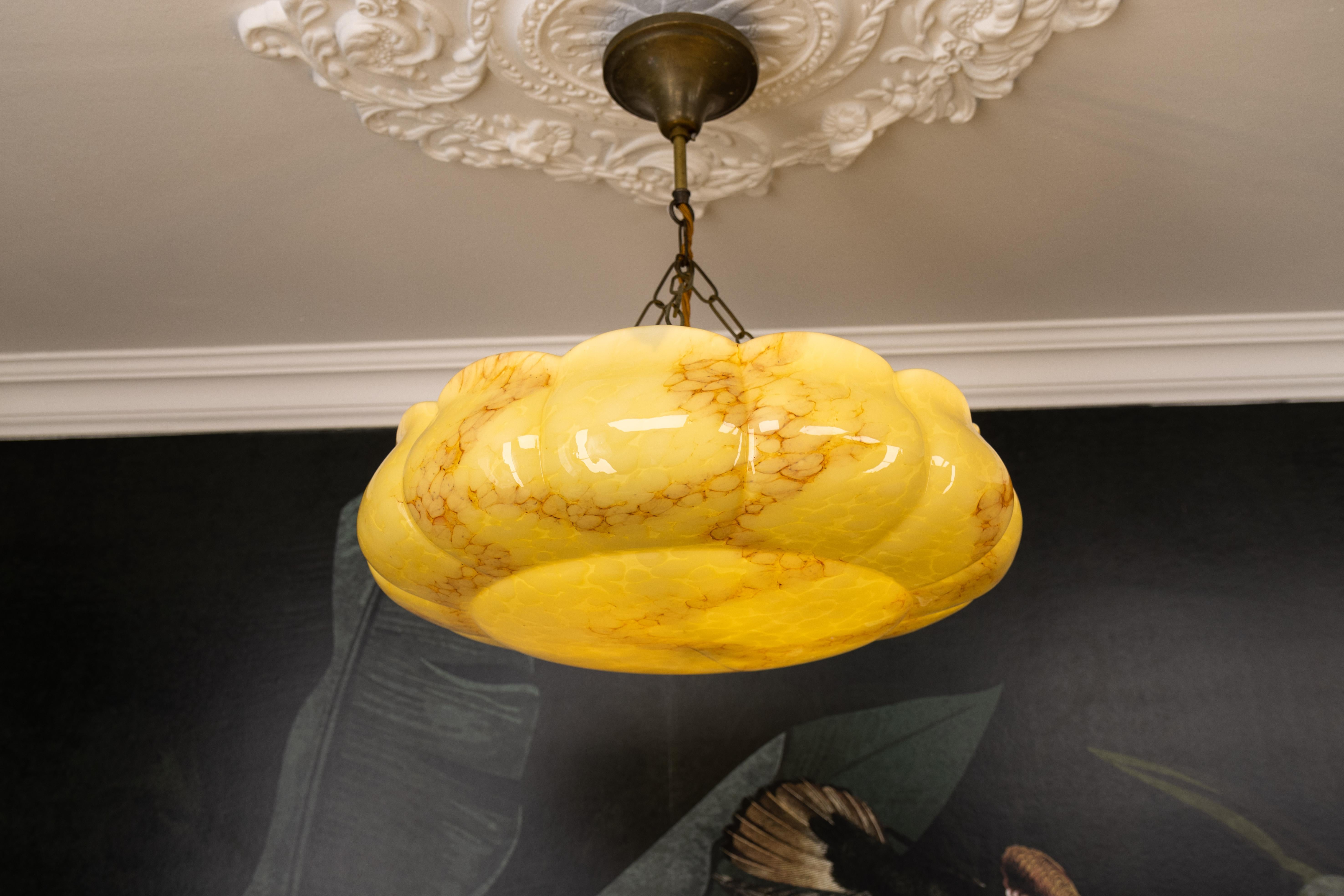 Art Deco Style Yellow and Beige Marbled Glass Pendant Light, Germany, 1950s For Sale 5