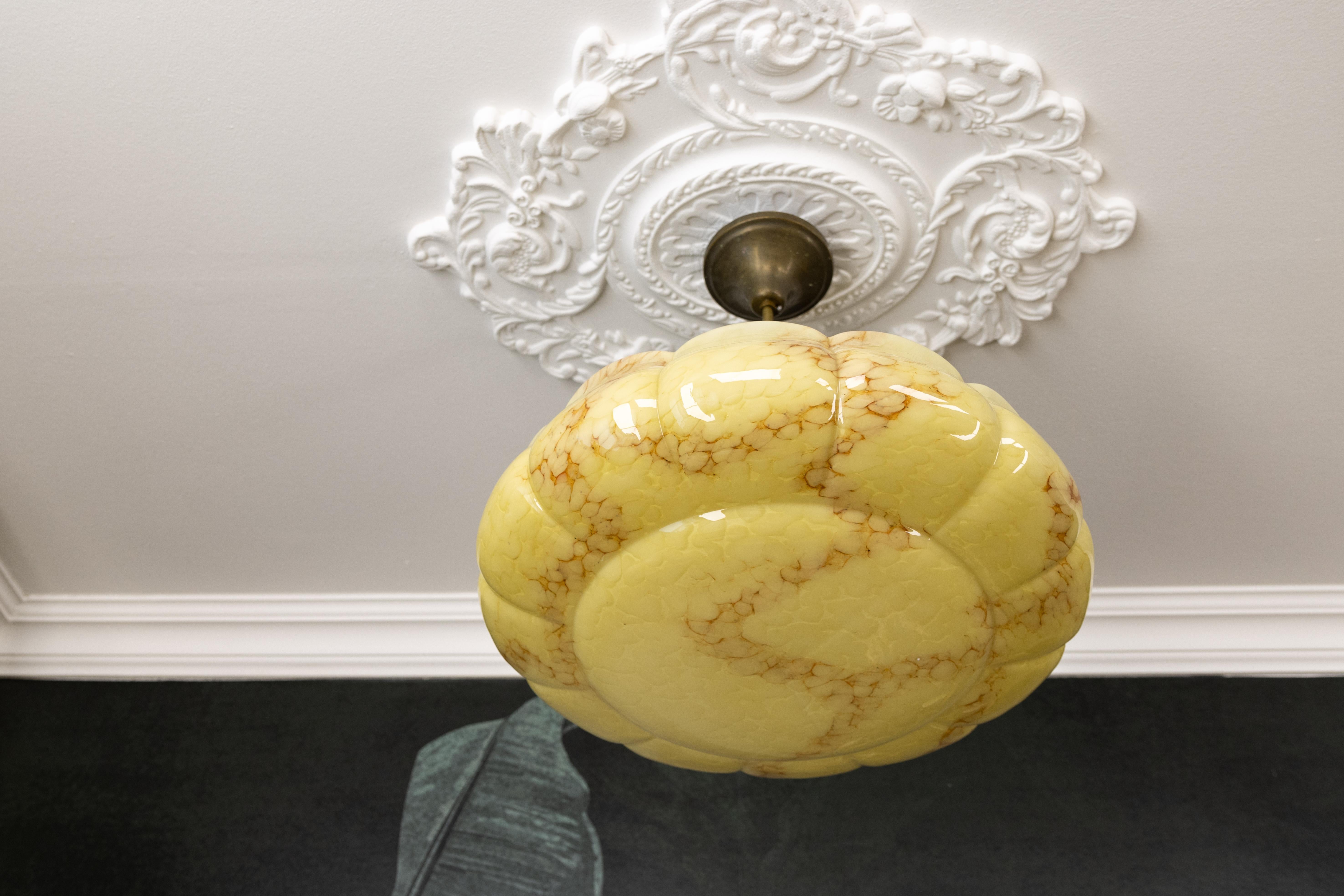 Art Deco Style Yellow and Beige Marbled Glass Pendant Light, Germany, 1950s For Sale 4