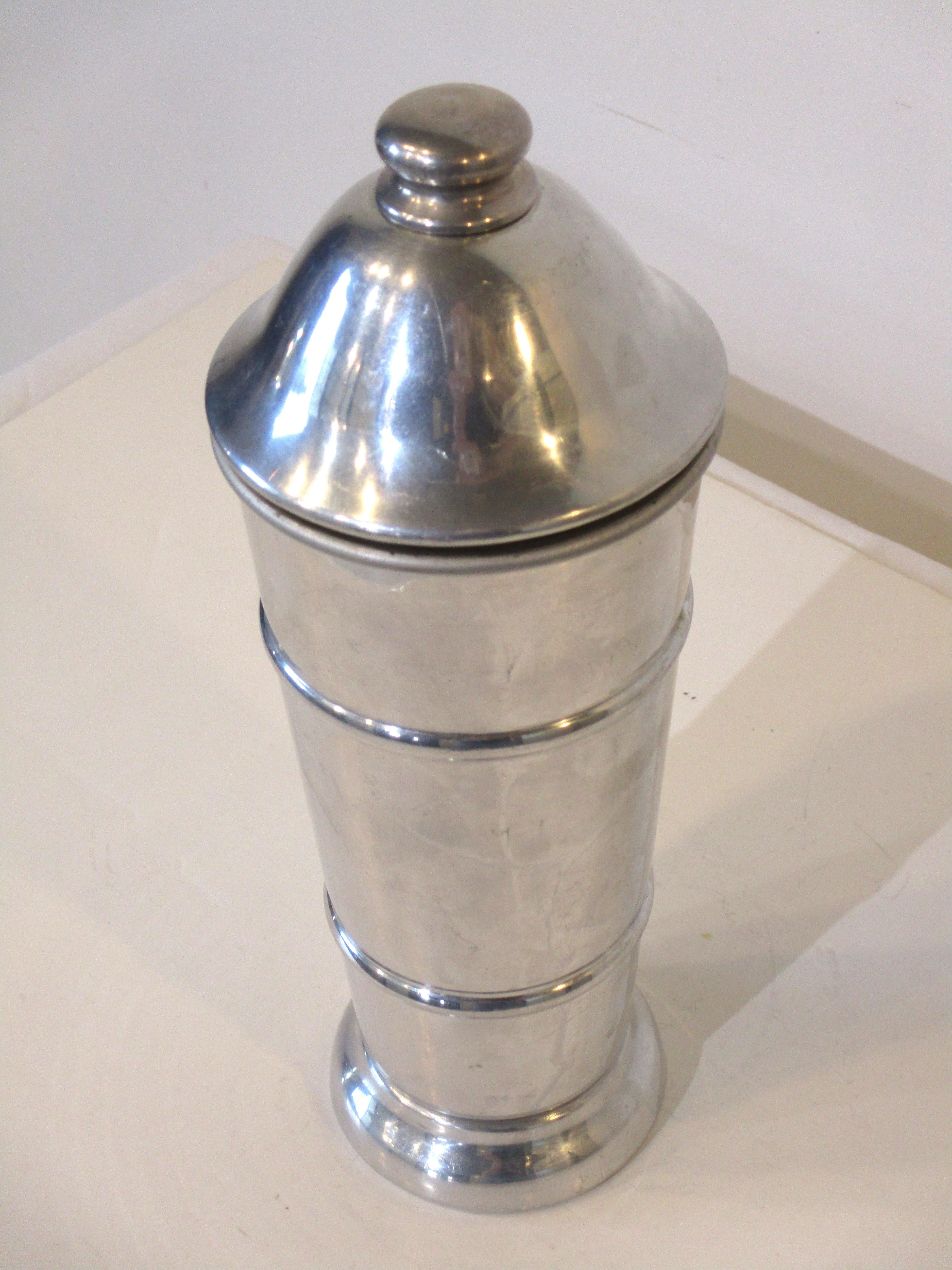 Art Deco Styled Aluminum Cocktail Shaker by Kraftware For Sale 3