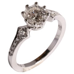 Art-Deco styled diamond ring ‘Diana’ with a  0.95ct Antique Diamond
