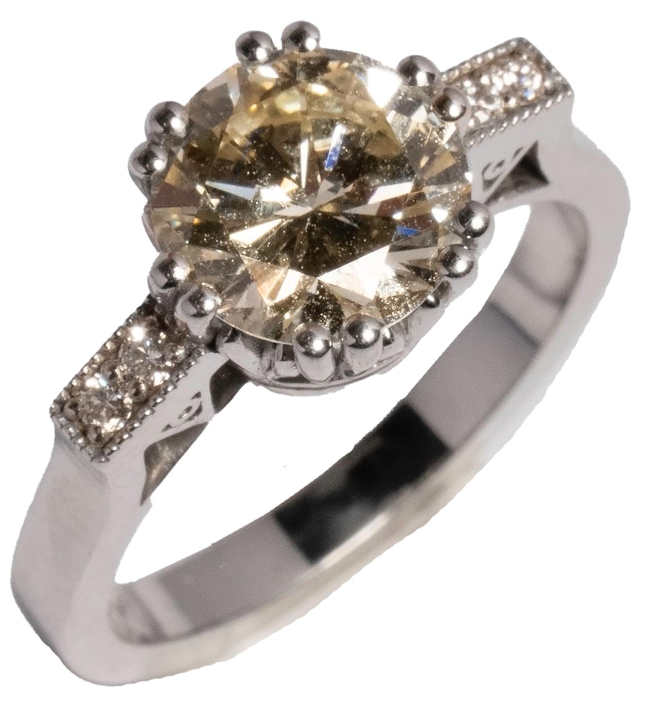 Art Deco Art-Deco styled diamond ring ‘Vittoria’ with a 2ct Antique light yellow Diamond For Sale