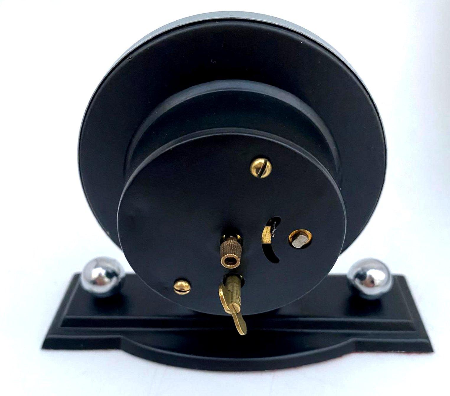 A fully restored Art Deco Style desk clock in full working condition.
The frame, base, movement mount and movement cover are of a pressed metal construction and the bezel has been chrome plated, there is slight wear to the chroming but doesn’t