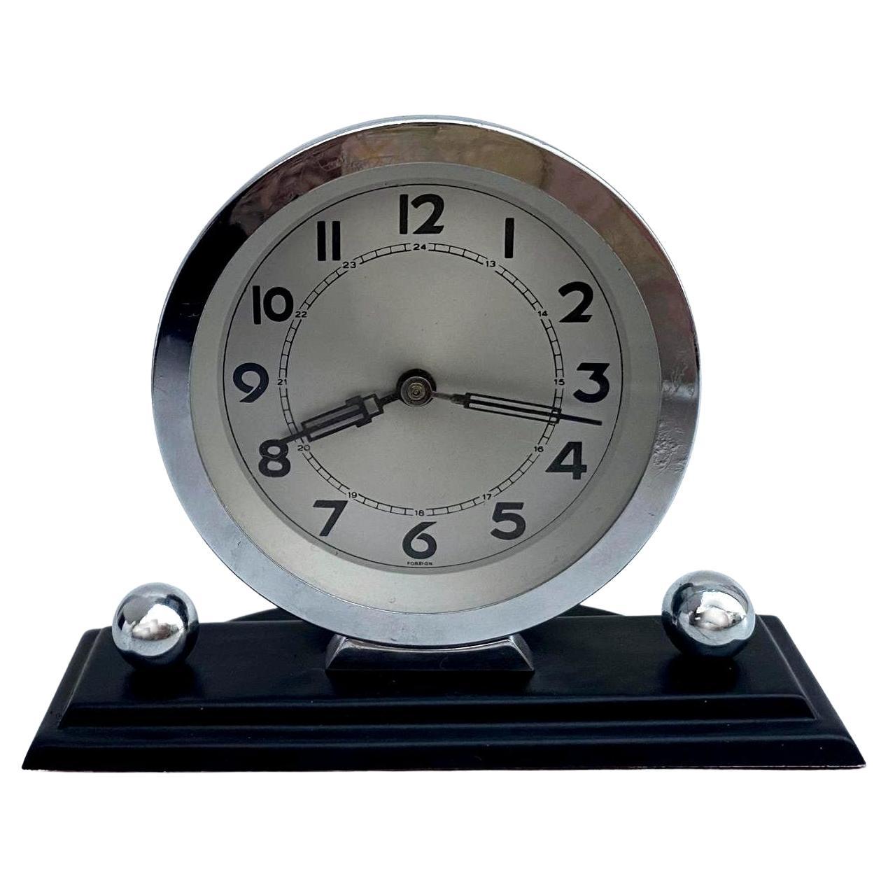 Art Deco Stylish Desk Clock Fully Serviced, English, c1930s For Sale