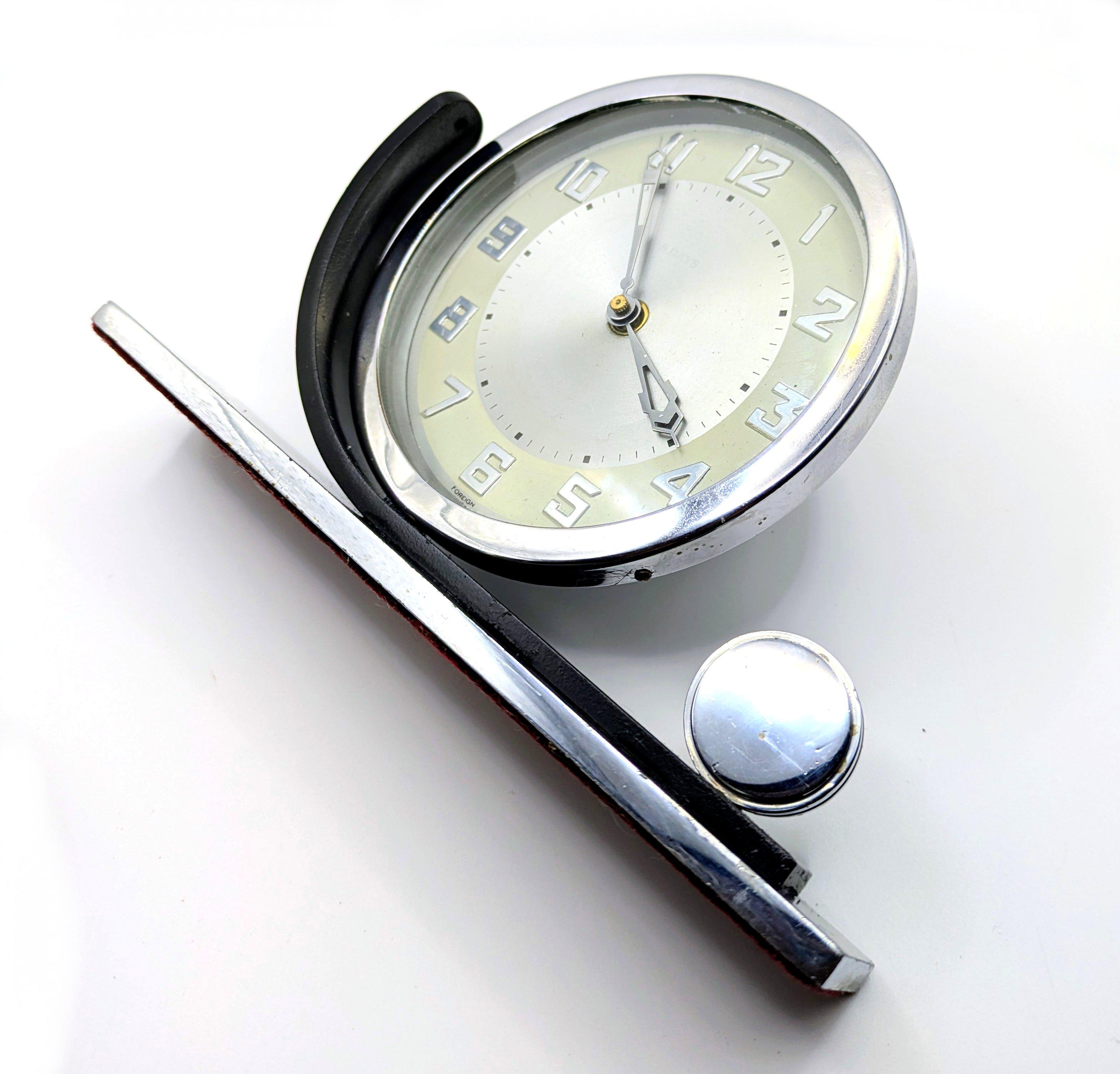 Art Deco Stylish Desk Clock With 8 Day Movement , English, c1930s For Sale 5