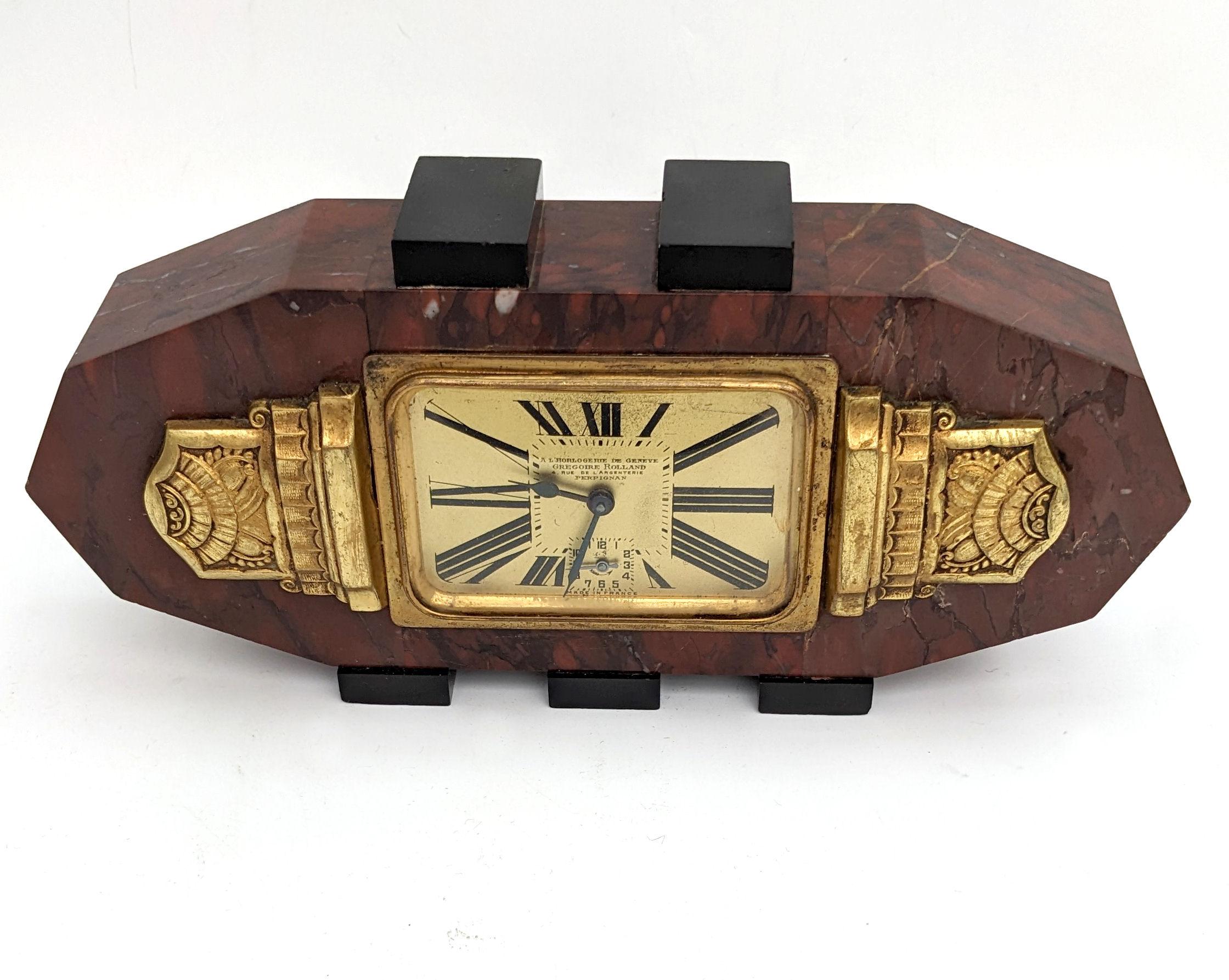 Art Deco Stylish French Marble Clock, c1930 In Good Condition For Sale In Devon, England