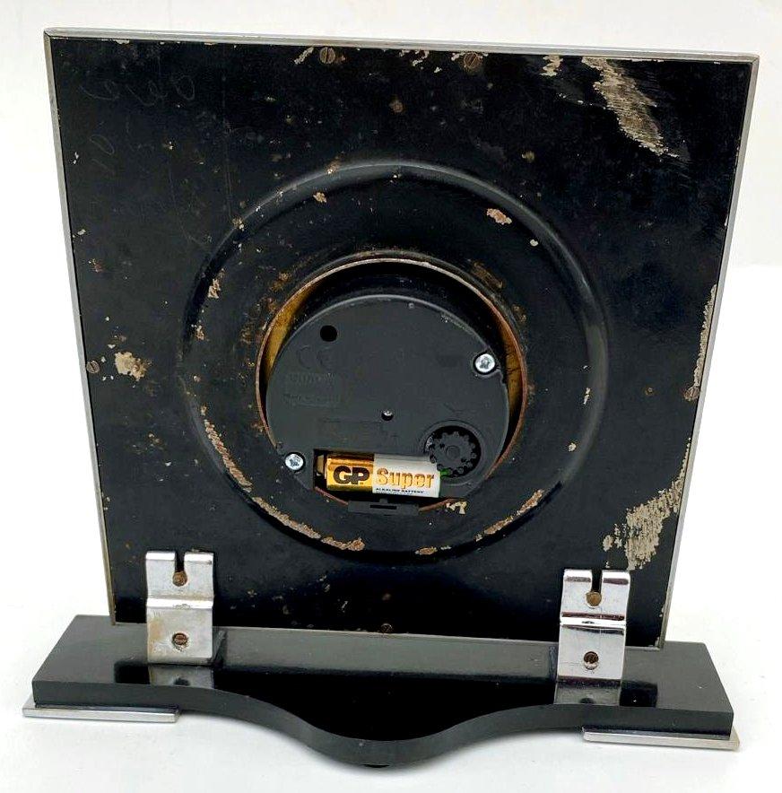 Inglese Orologio da tavolo in stile Art Deco di Smith & Smith, Inghilterra, 1930 ca. in vendita