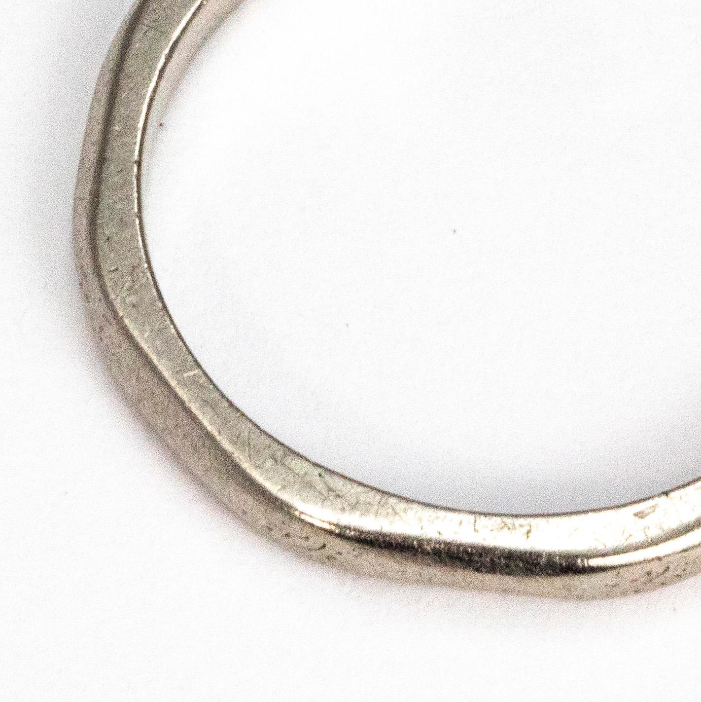 Art Deco Stylish Platinum Band In Good Condition For Sale In Chipping Campden, GB