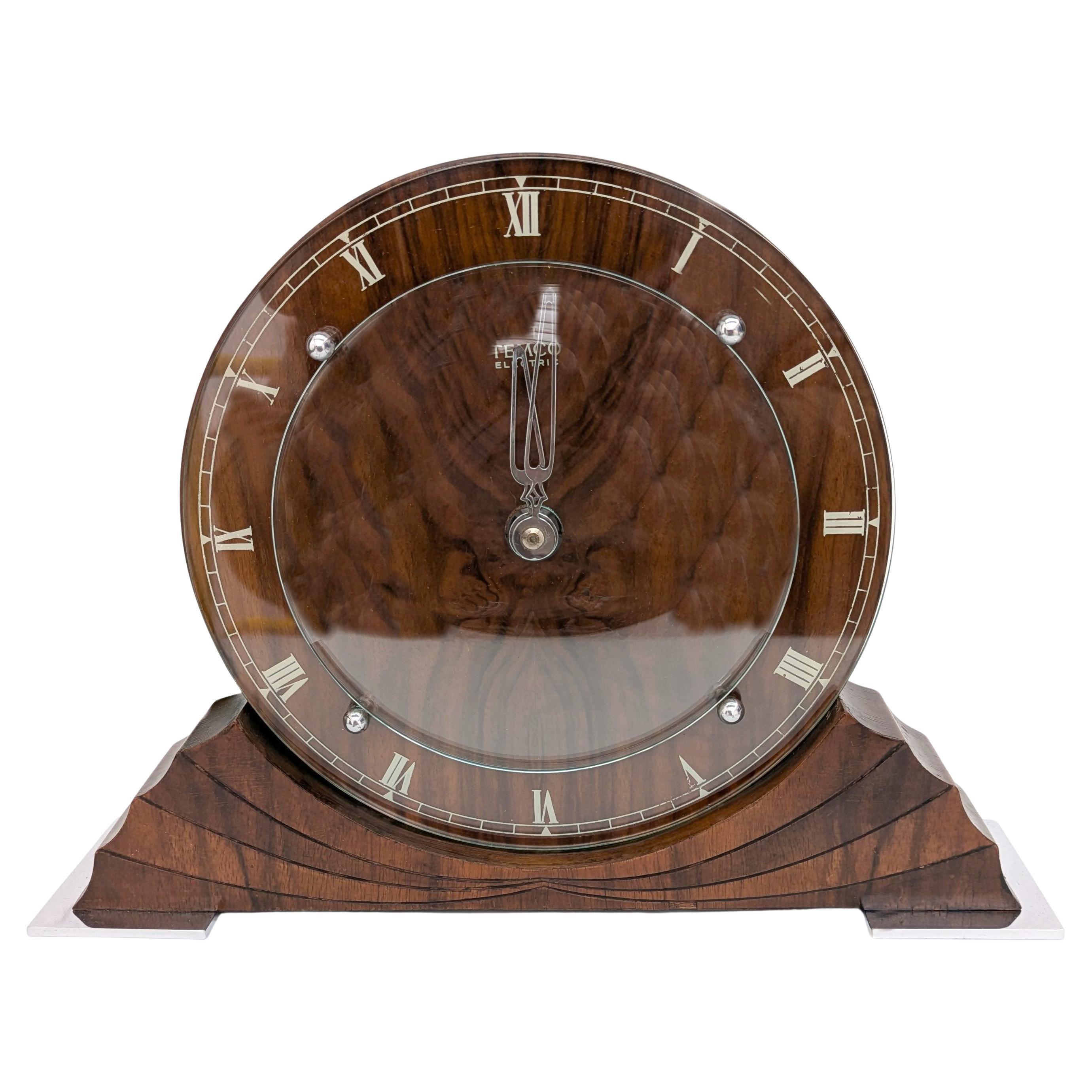 Art Deco Stylish Walnut Mantle Clock, English, c1930