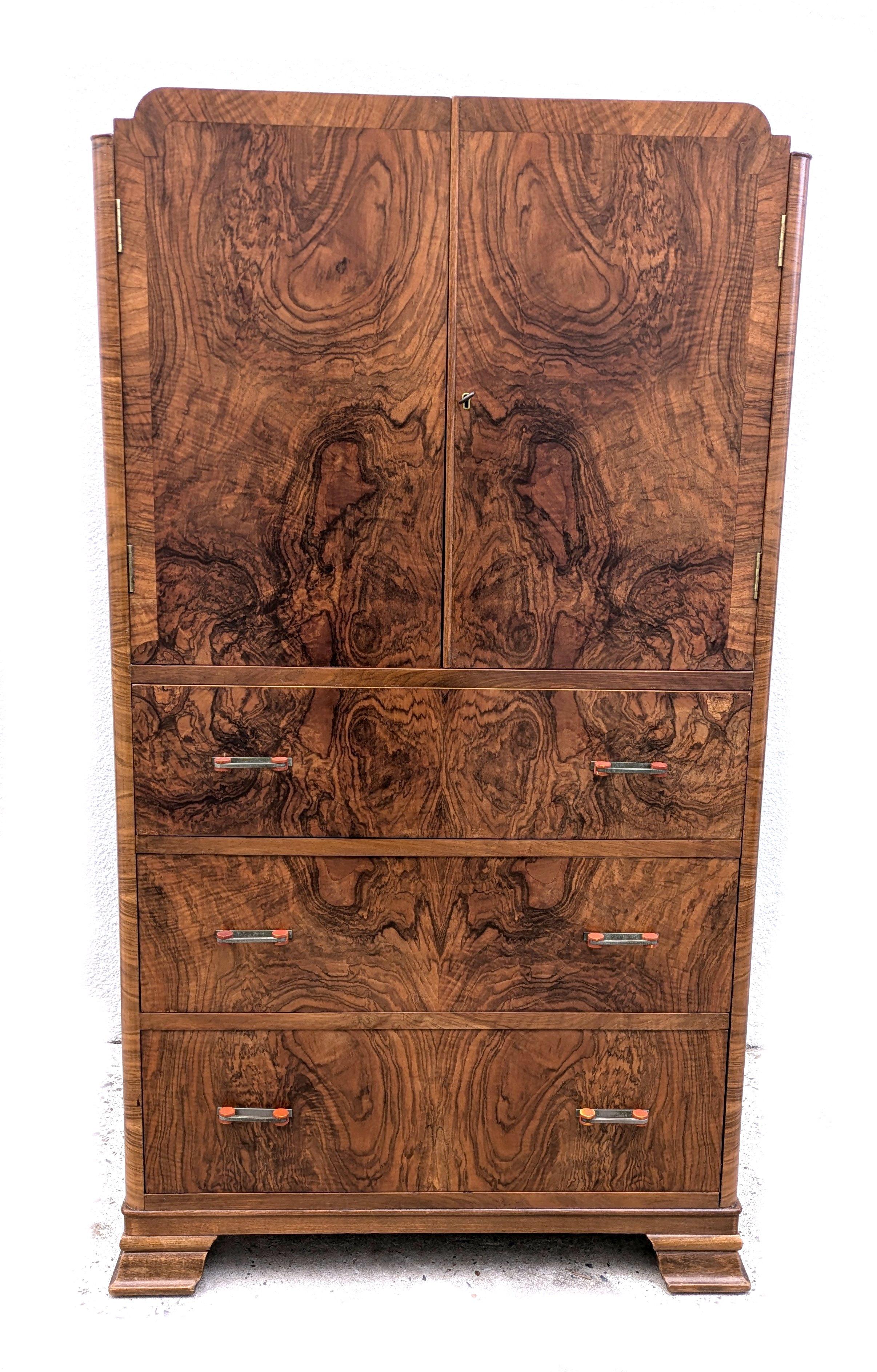 Art Deco Stylish Walnut  Wardrobe, Tallboy, English, c1930 5