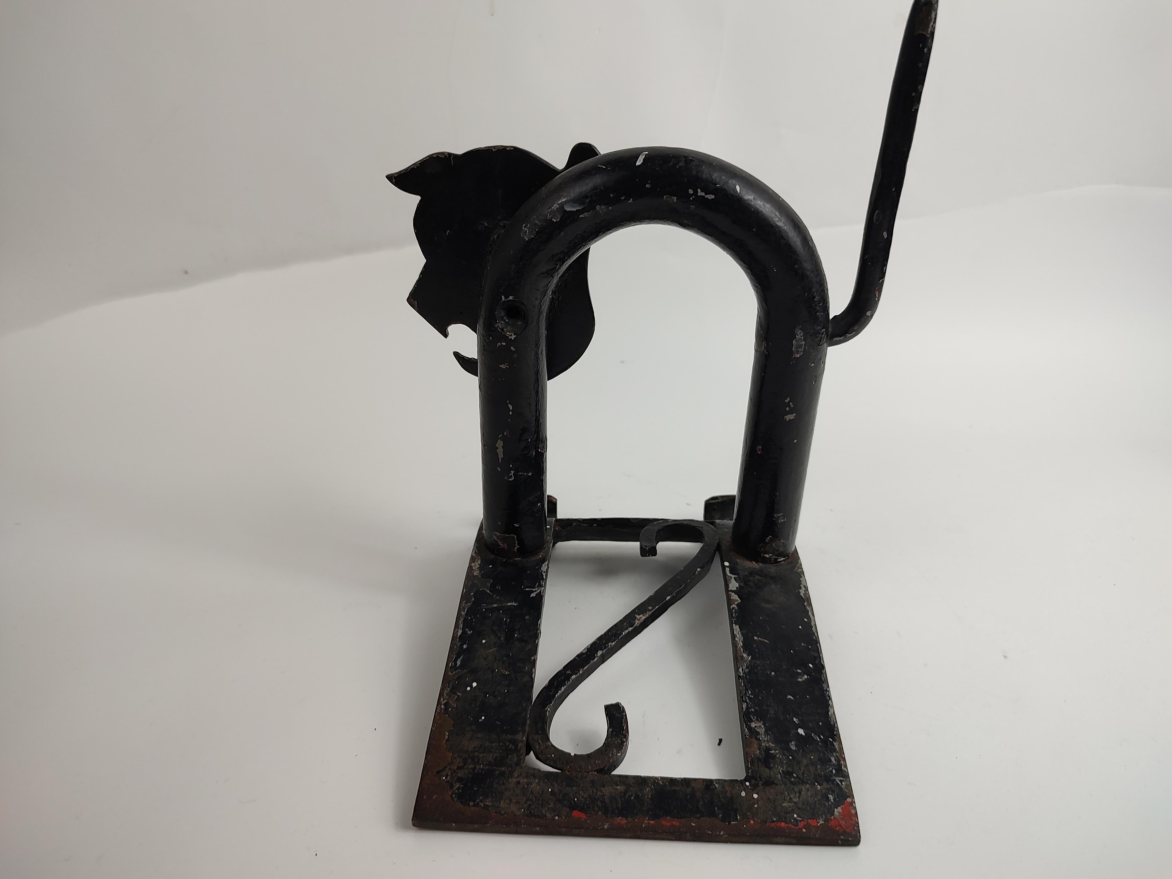Art Deco Stylized Cat Door Stop in the Style of Walter Von Neesen In Good Condition For Sale In Port Jervis, NY