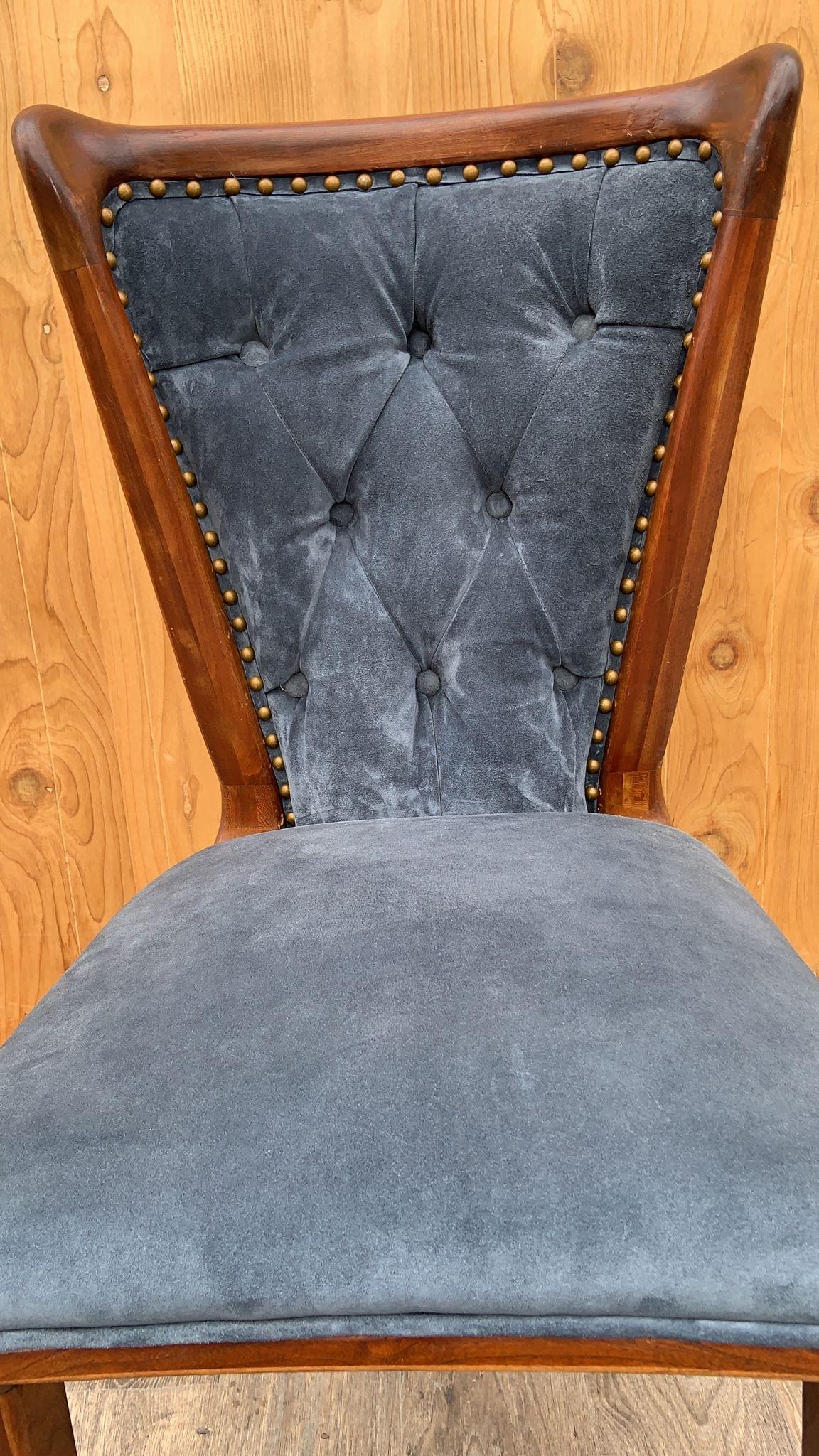 Chaises de salle à manger Art Déco à dossier incurvé sculptural nouvellement tapissé - Lot de 6 en vente 5