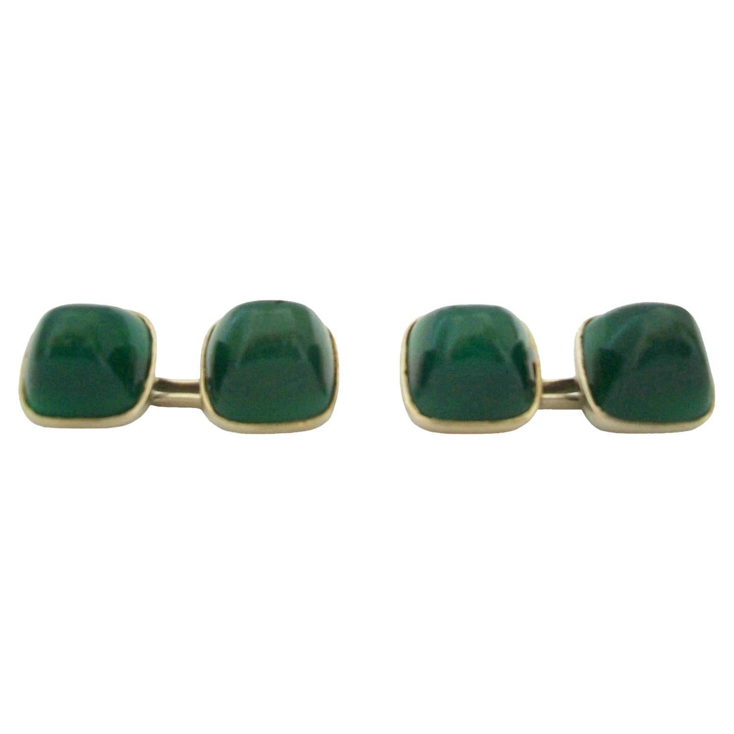 Boutons de manchette Art déco en forme de pain de sucre en chrysoprase et or blanc 18 carats - France - vers 1925